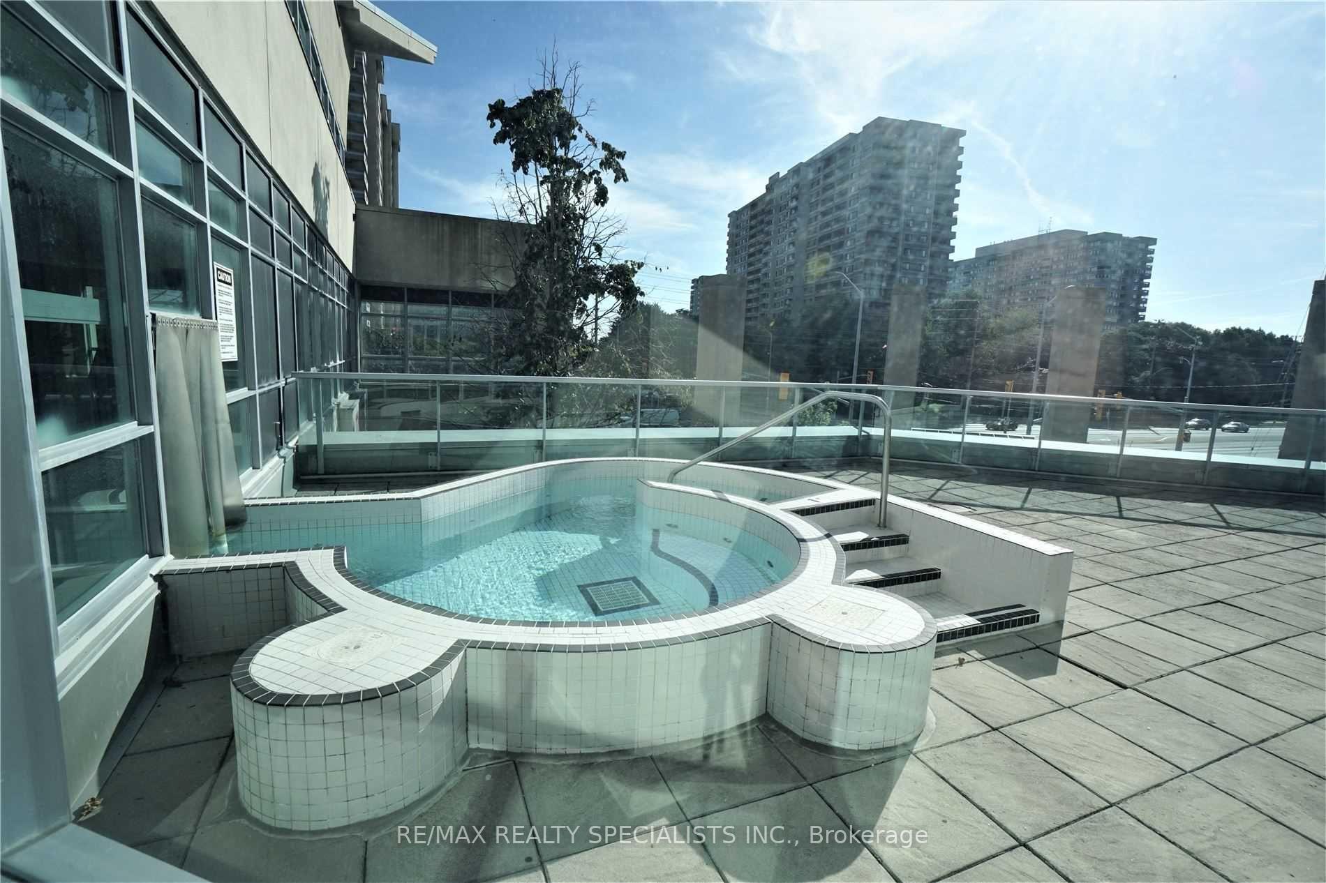 Photo 16 of Unit 2207, 33 Elm Drive, Mississauga, City Centre — HOMEH