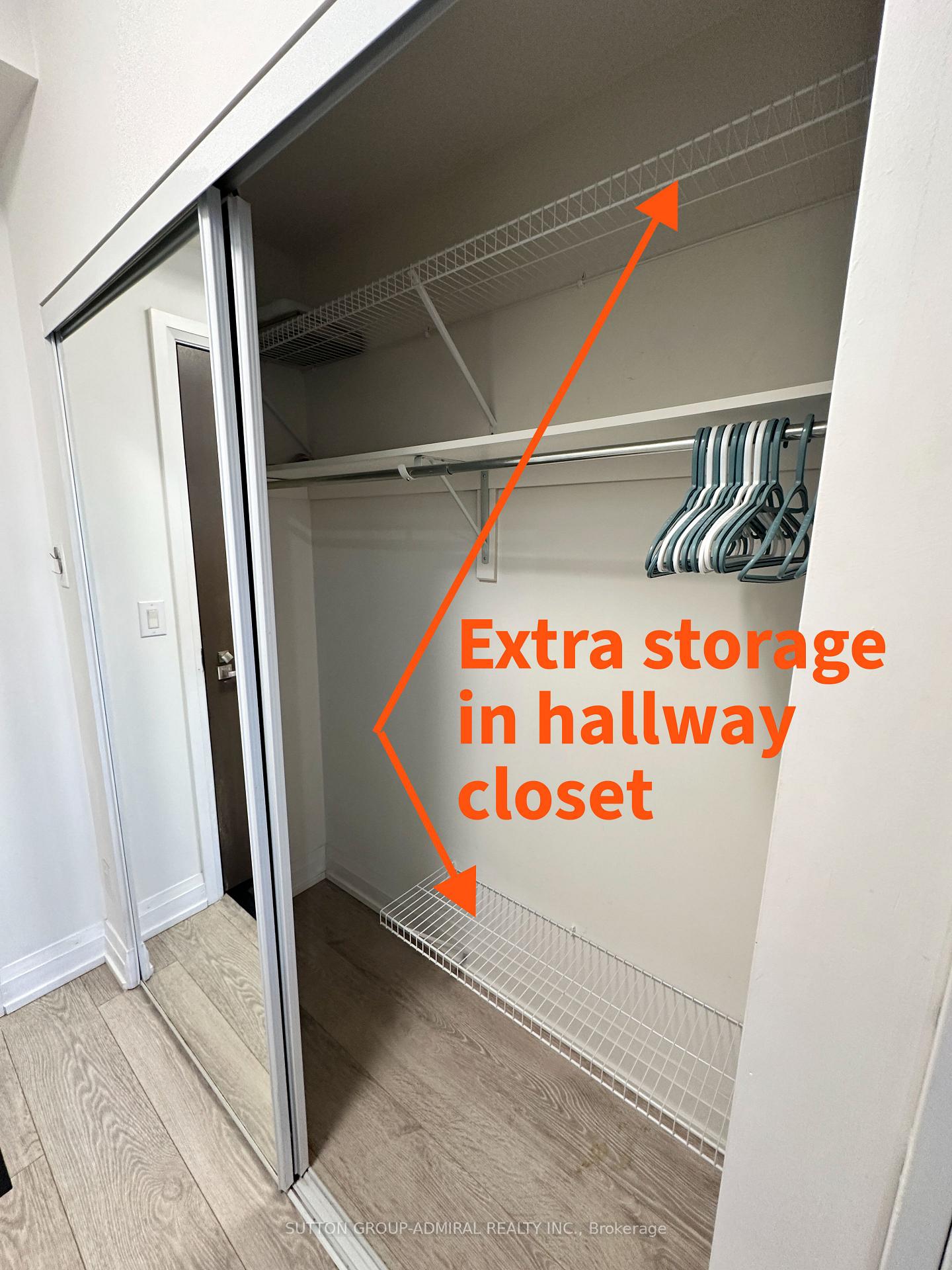 Photo 5 of Unit 1728, 7161 Yonge Street, Markham, Thornhill — HOMEH