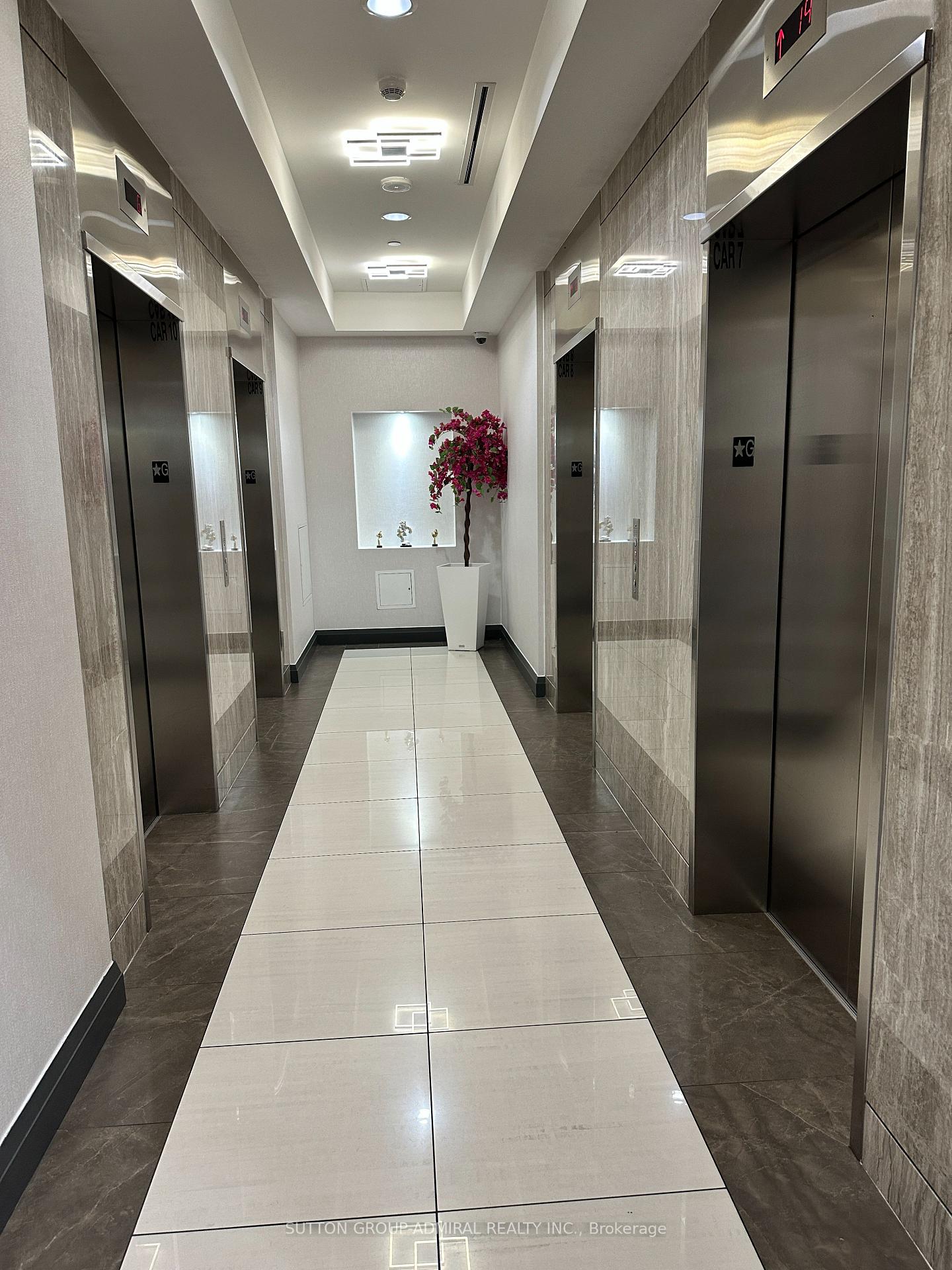 Photo 21 of Unit 1728, 7161 Yonge Street, Markham, Thornhill — HOMEH