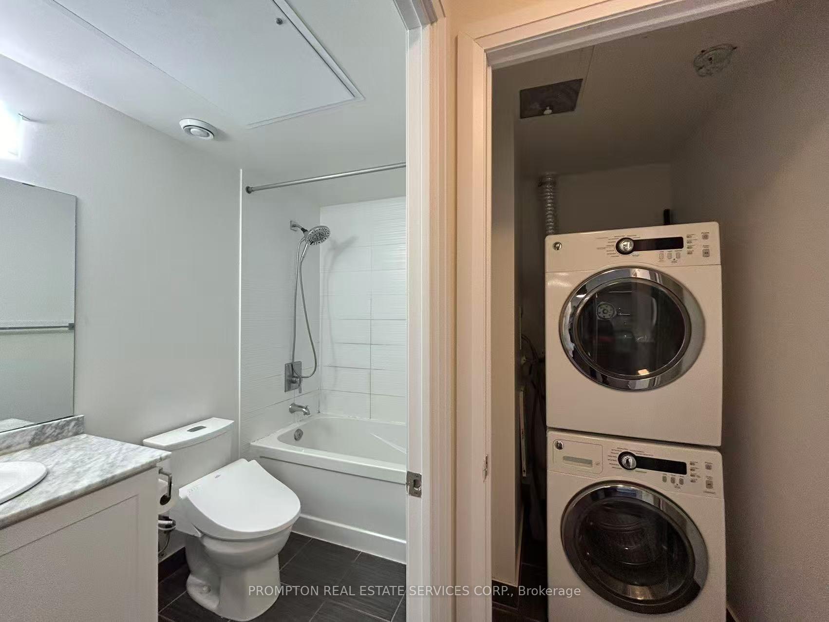 Photo 15 of Unit 2110, 7171 Yonge Street, Markham, Thornhill — HOMEH