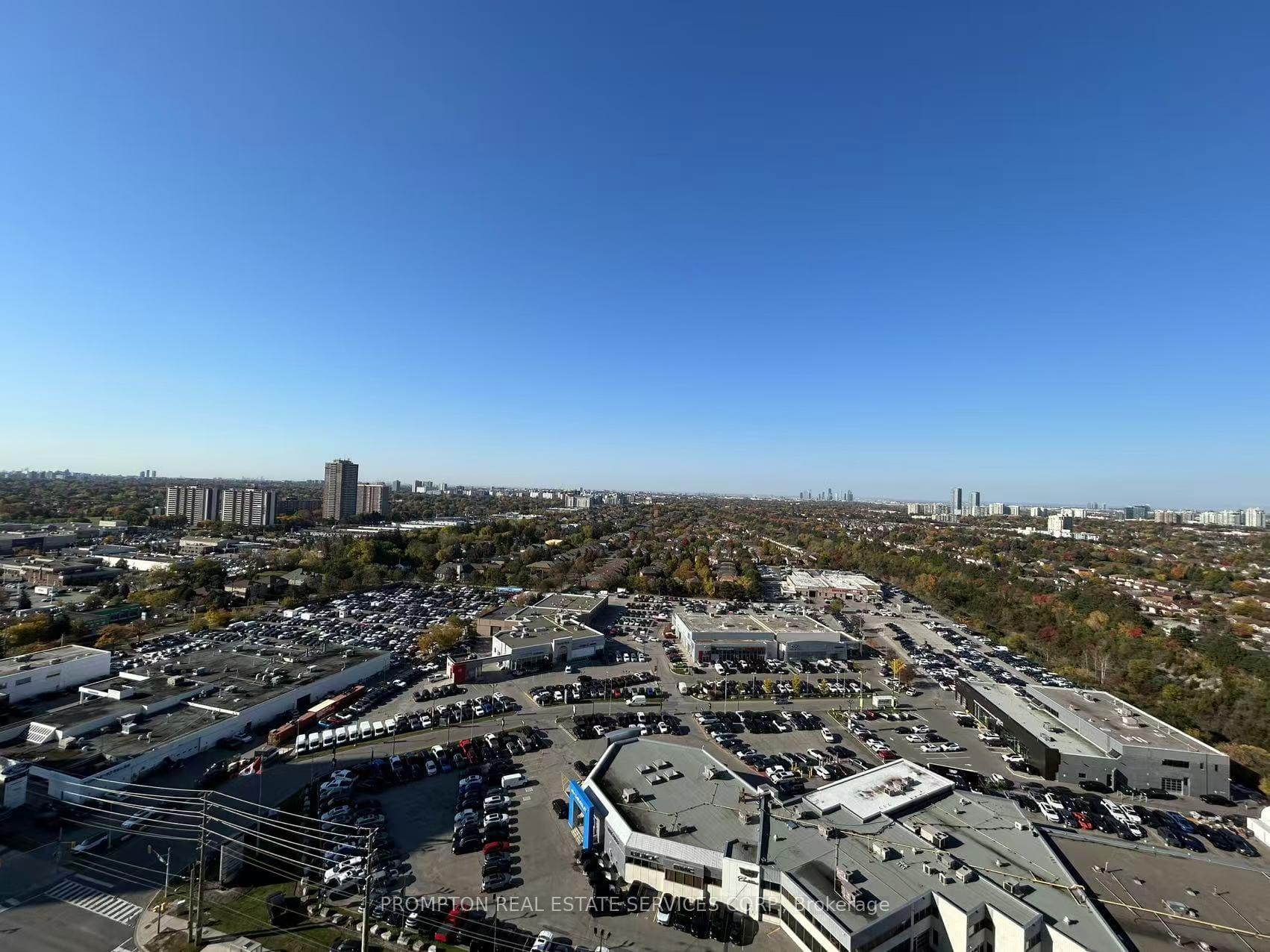 Photo 21 of Unit 2110, 7171 Yonge Street, Markham, Thornhill — HOMEH