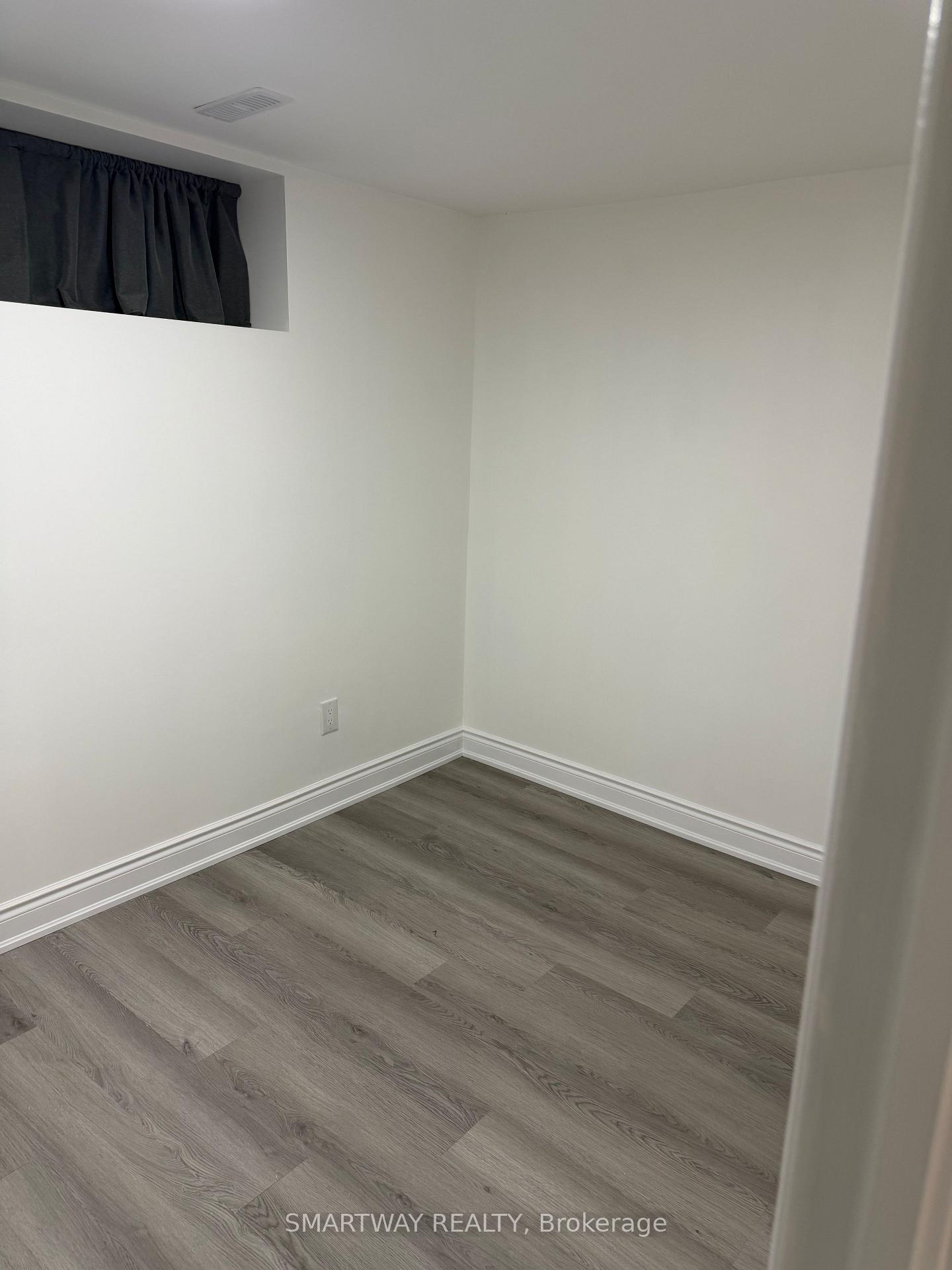 Photo 7 of Unit Basement, 41 Prouse Drive, Brampton, Brampton North — HOMEH