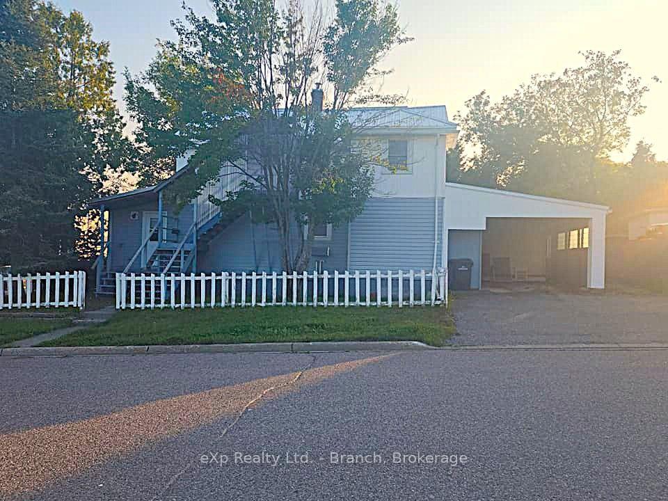 Photo 1 of 58 Second Street E, Kirkland Lake — HOMEH
