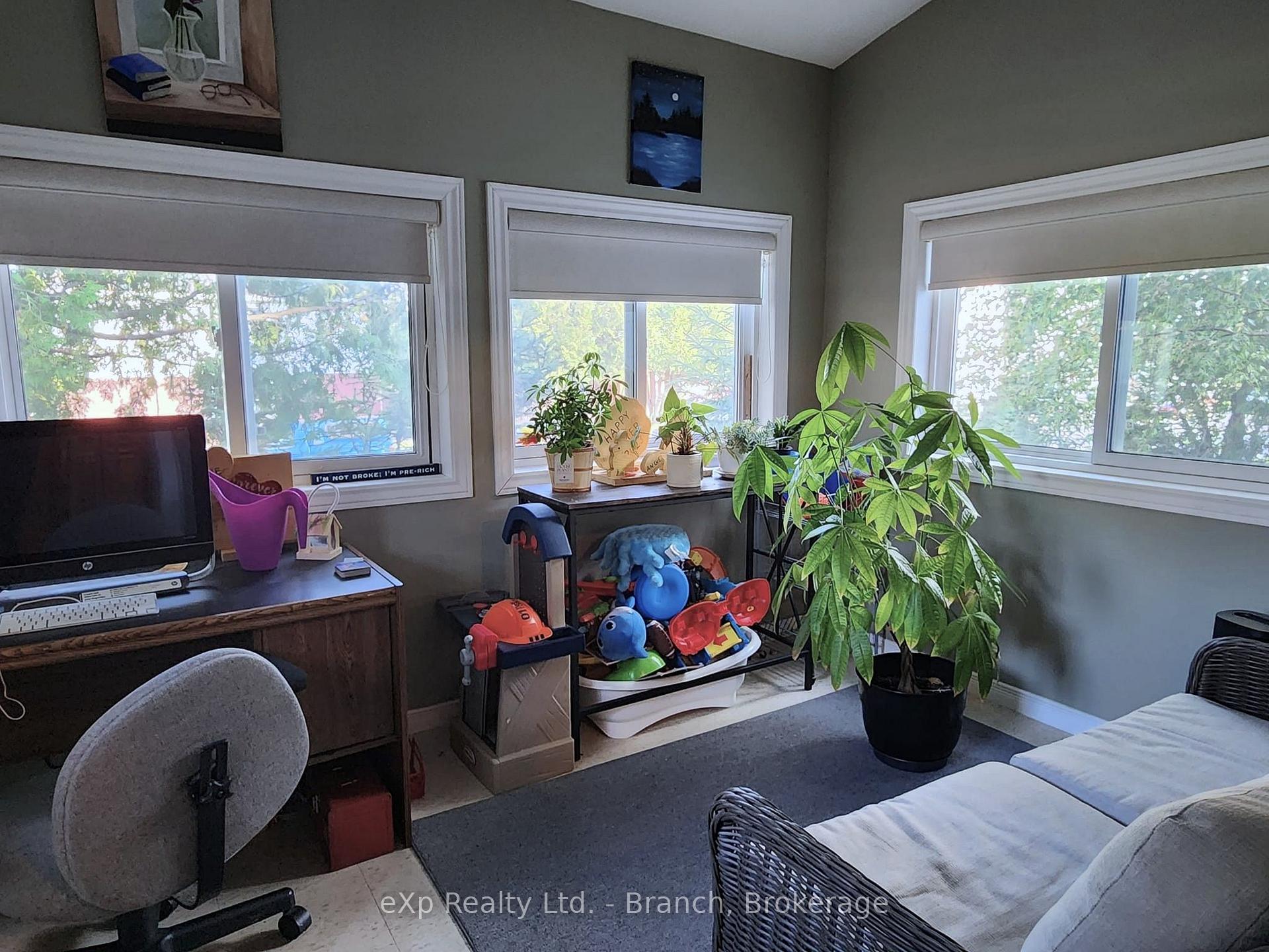 Photo 6 of 58 Second Street E, Kirkland Lake — HOMEH