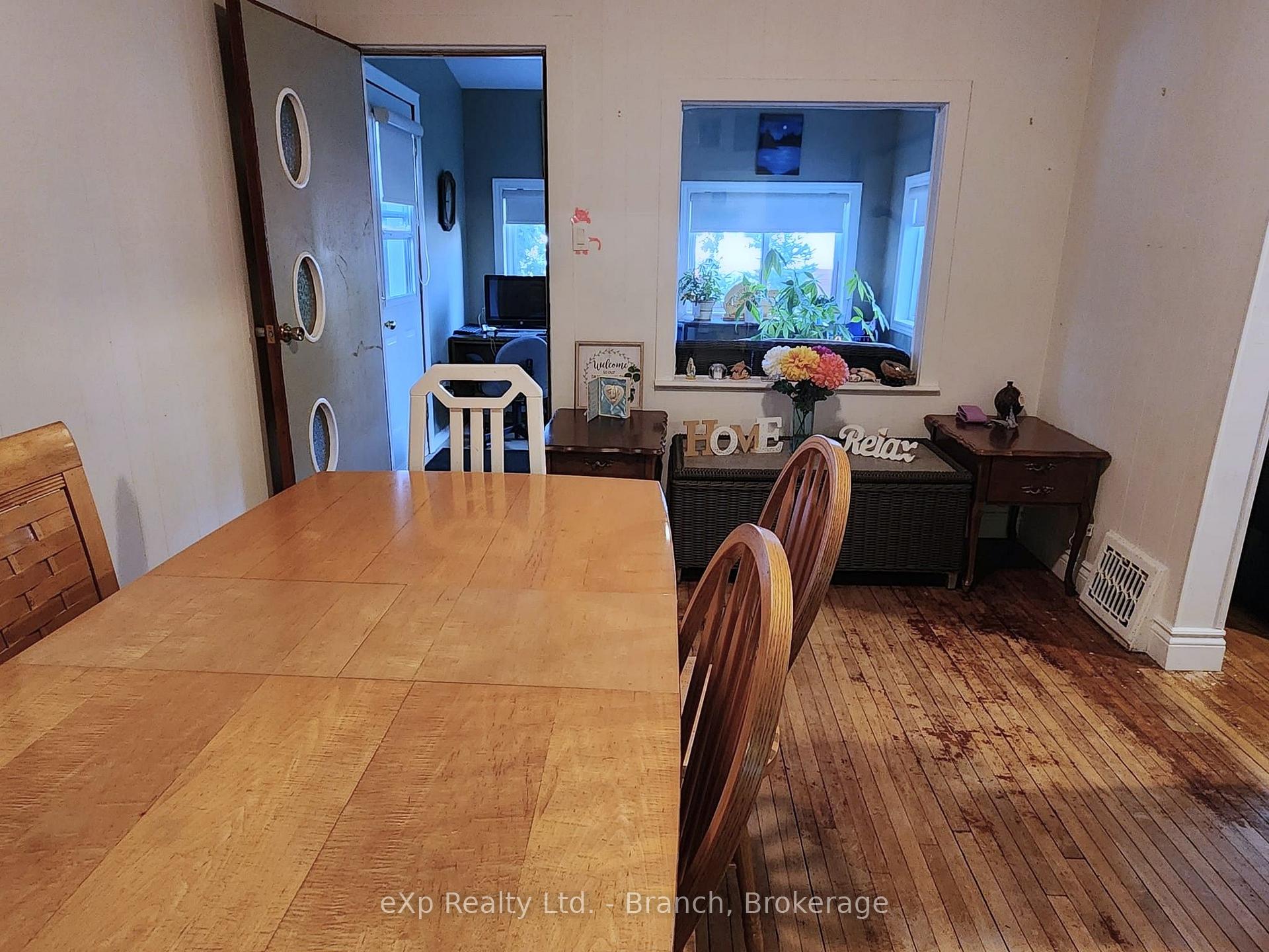 Photo 7 of 58 Second Street E, Kirkland Lake — HOMEH