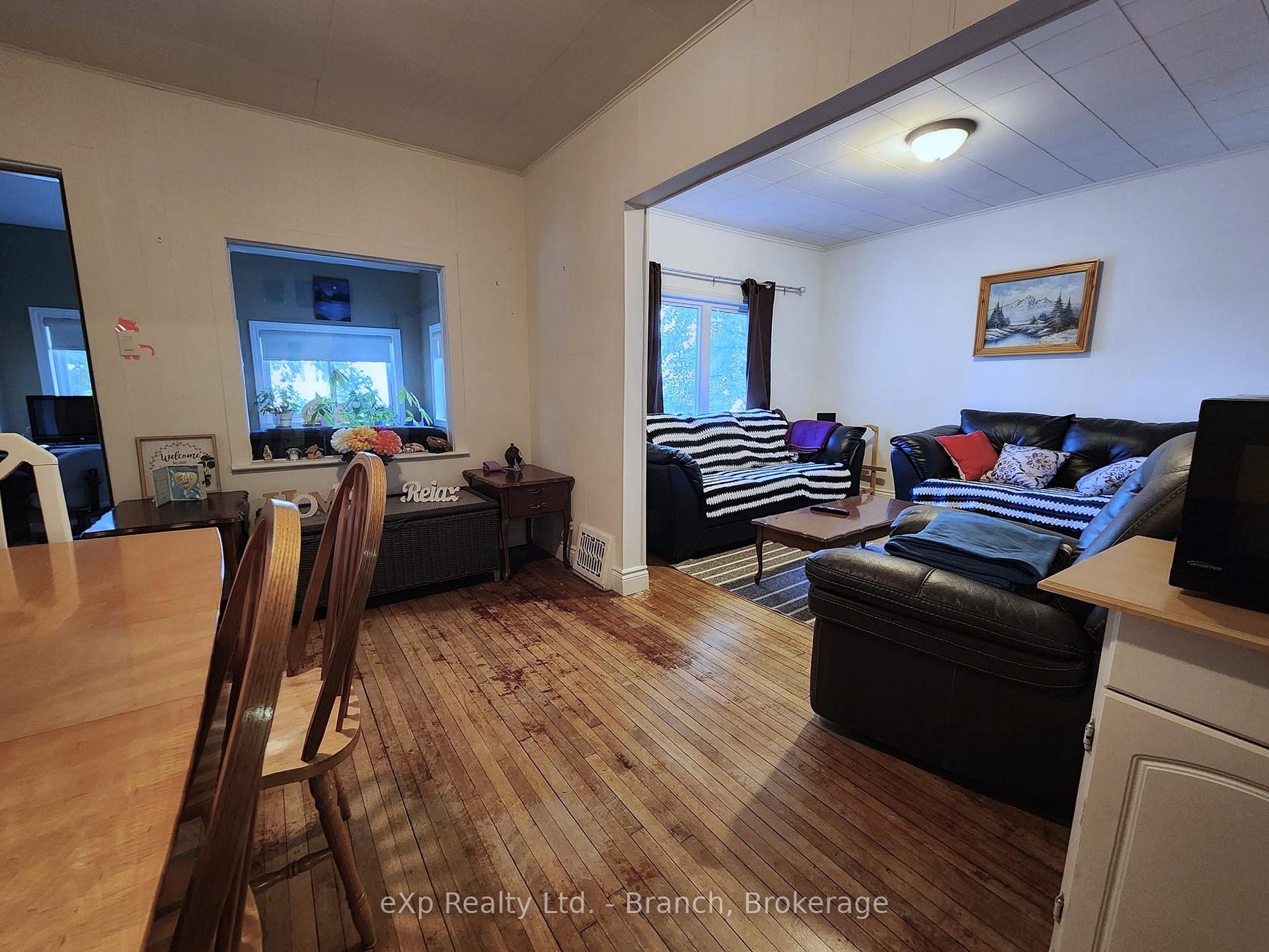 Photo 11 of 58 Second Street E, Kirkland Lake — HOMEH