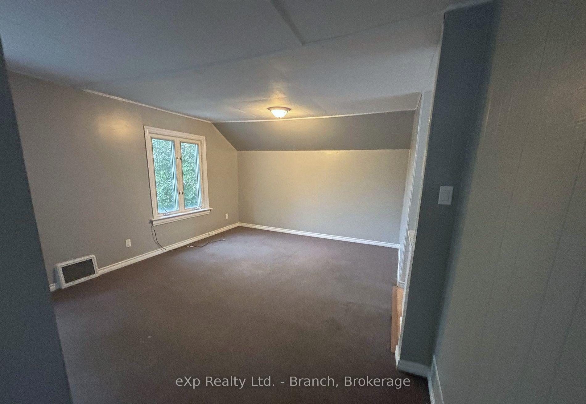Photo 20 of 58 Second Street E, Kirkland Lake — HOMEH
