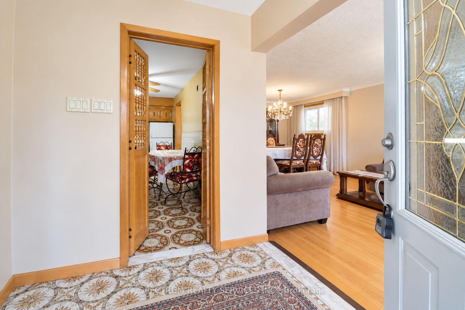 Photo 7 of 42 Berkham Road, Scarborough, Woburn — HOMEH