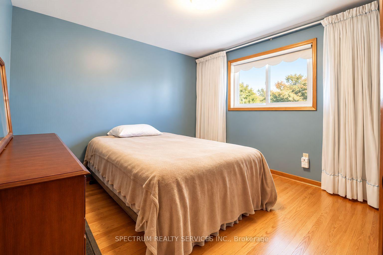 Photo 15 of 42 Berkham Road, Scarborough, Woburn — HOMEH