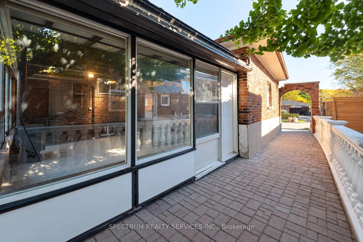 Photo 34 of 42 Berkham Road, Scarborough, Woburn — HOMEH