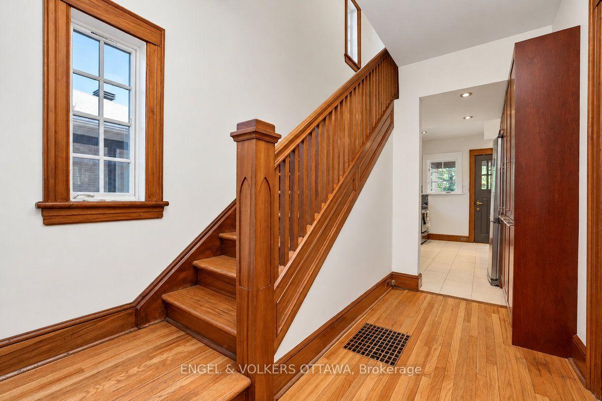 Photo 4 of 150 Byron Avenue, Ottawa, Ottawa West — HOMEH