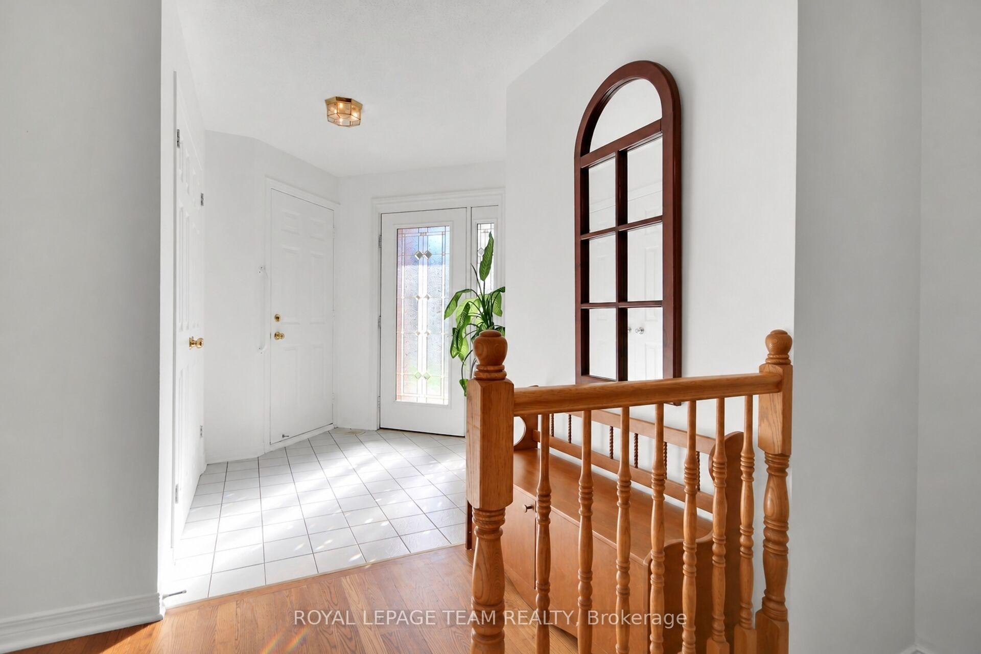 Photo 4 of 85 Quinterra Court, Ottawa, Quinterra — HOMEH
