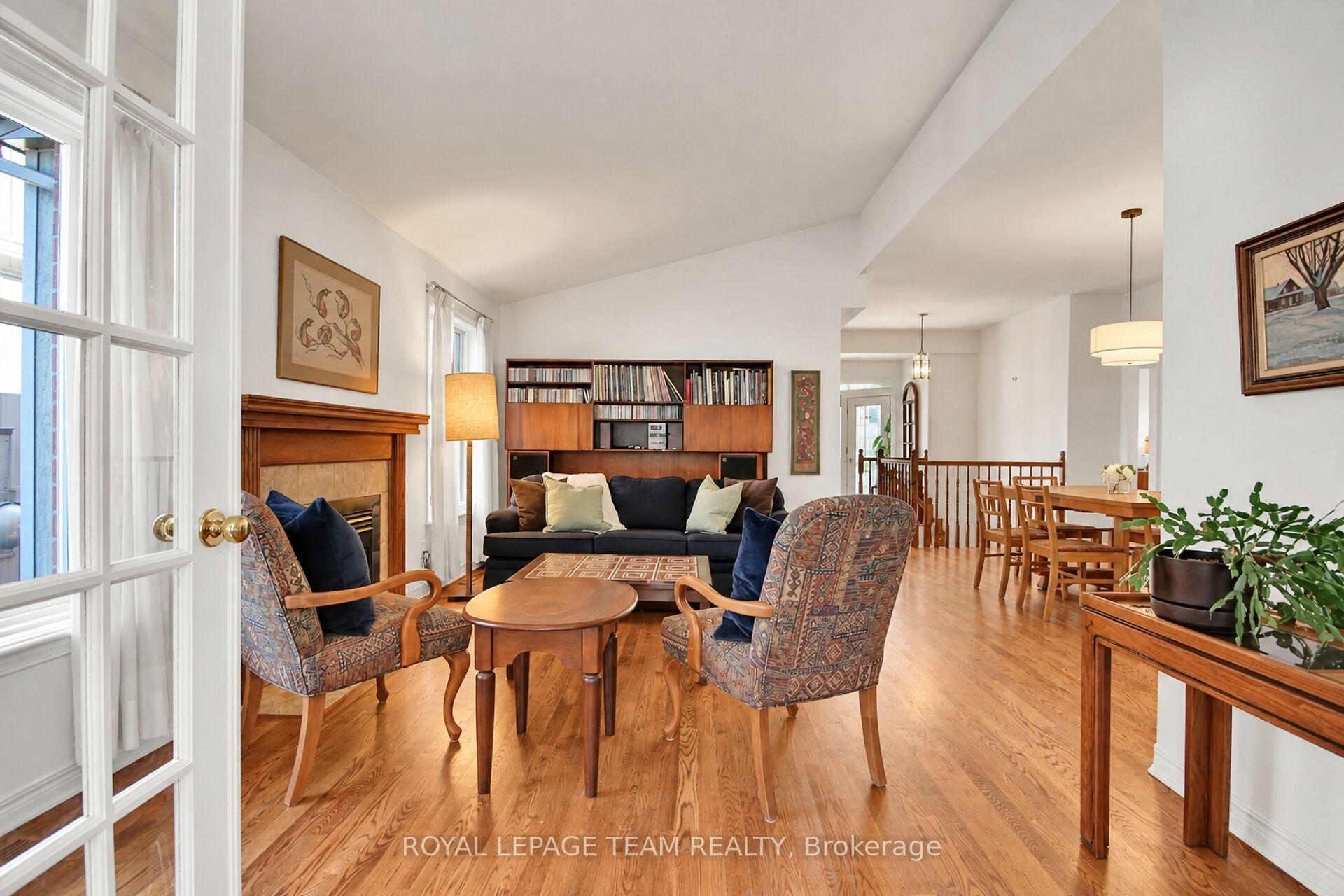 Photo 9 of 85 Quinterra Court, Ottawa, Quinterra — HOMEH