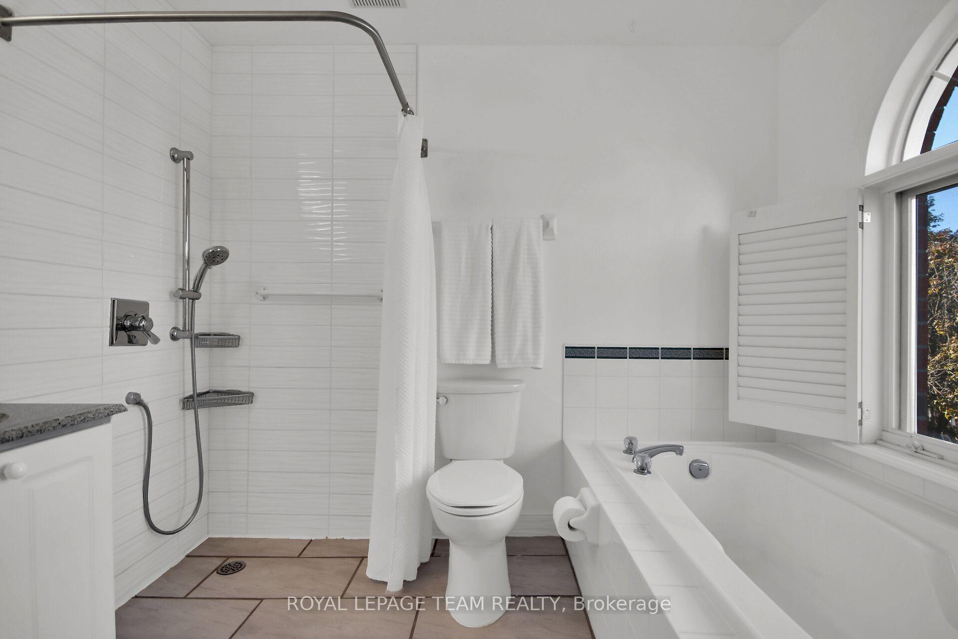 Photo 18 of 85 Quinterra Court, Ottawa, Quinterra — HOMEH