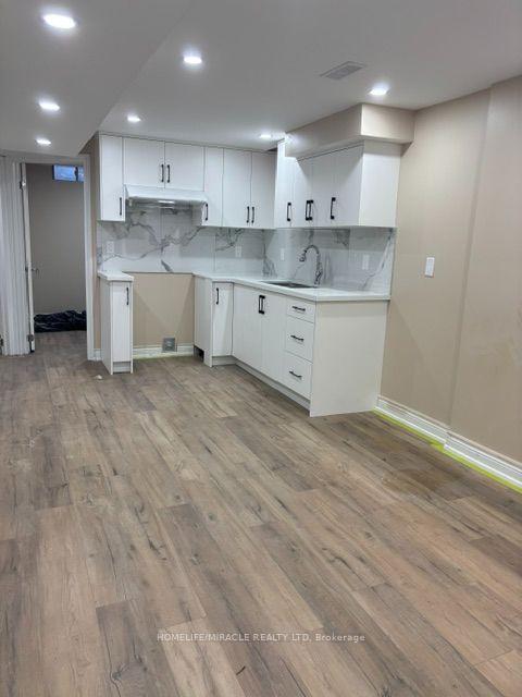 Photo 2 of Unit BASEMENT, 166 Sugarhill Drive, Brampton, Fletcher's Meadow — HOMEH
