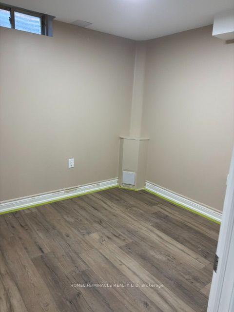 Photo 5 of Unit BASEMENT, 166 Sugarhill Drive, Brampton, Fletcher's Meadow — HOMEH
