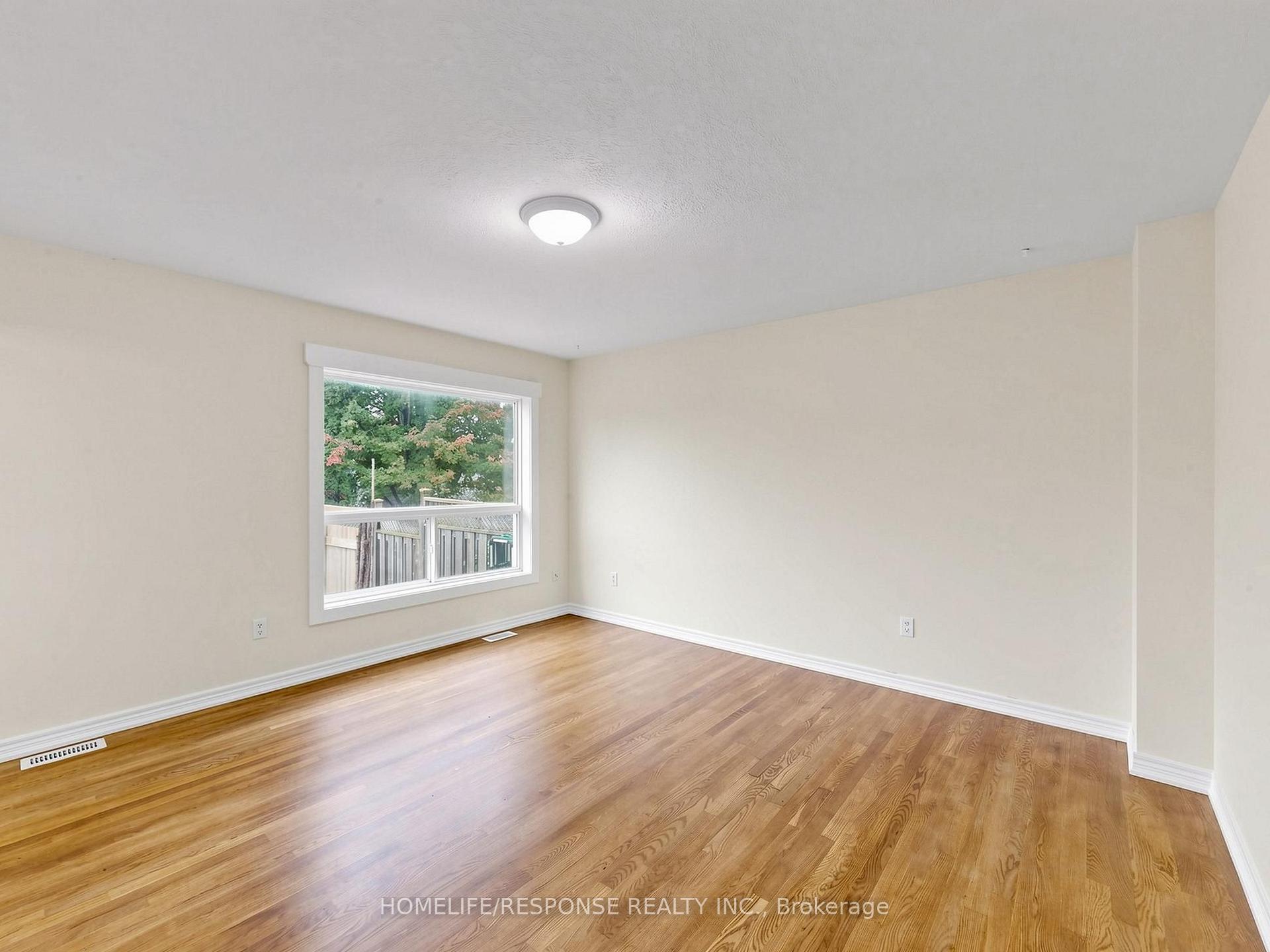 Photo 7 of Unit 32, 800 West Ridge Boulevard, Orillia — HOMEH