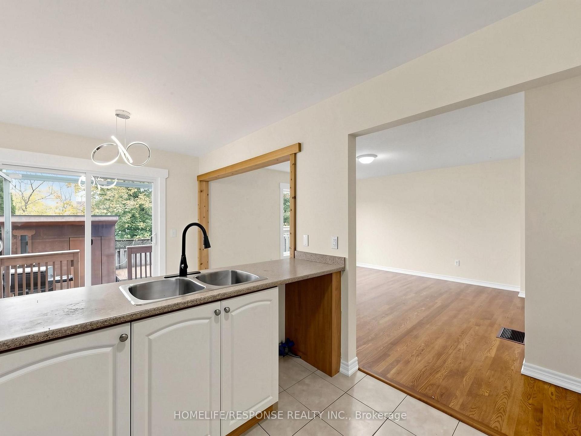 Photo 13 of Unit 32, 800 West Ridge Boulevard, Orillia — HOMEH
