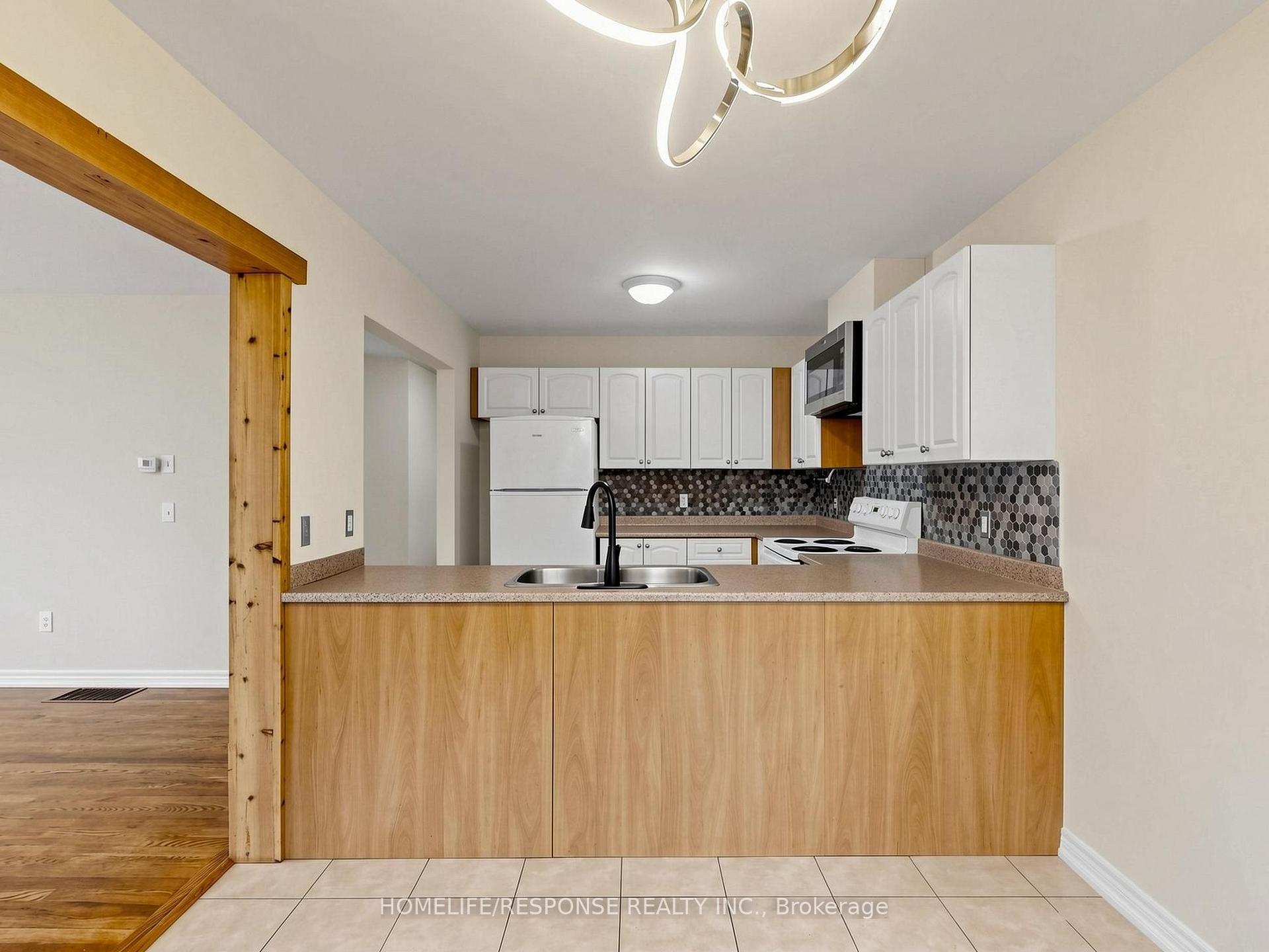 Photo 17 of Unit 32, 800 West Ridge Boulevard, Orillia — HOMEH