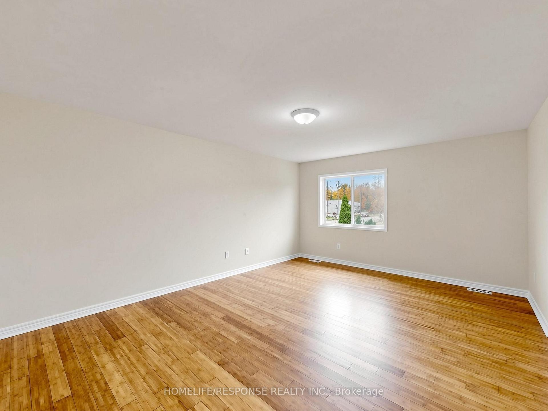Photo 23 of Unit 32, 800 West Ridge Boulevard, Orillia — HOMEH