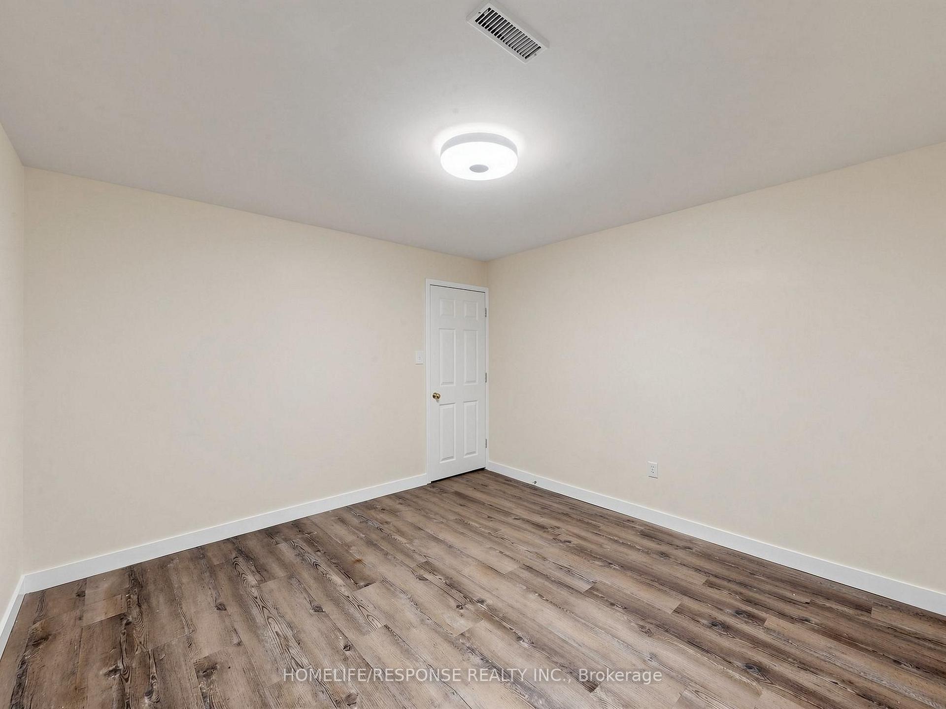 Photo 37 of Unit 32, 800 West Ridge Boulevard, Orillia — HOMEH