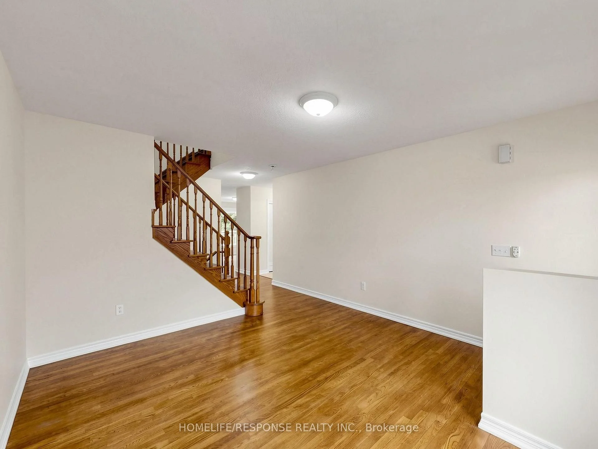 Photo 8 of Unit 32, 800 West Ridge Boulevard, Orillia — HOMEH