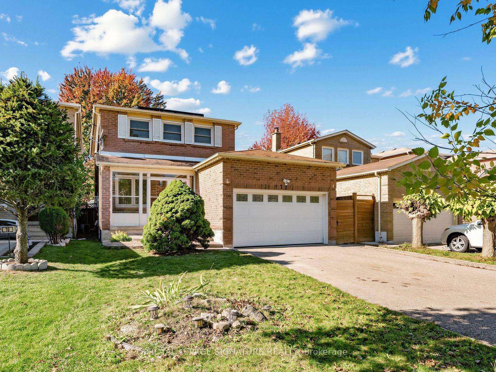 Photo 3 of 12 Strathmore Drive, Markham, Raymerville — HOMEH