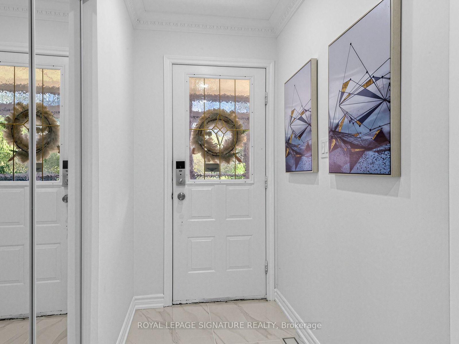 Photo 5 of 12 Strathmore Drive, Markham, Raymerville — HOMEH