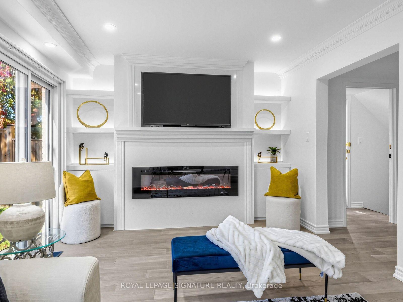 Photo 9 of 12 Strathmore Drive, Markham, Raymerville — HOMEH