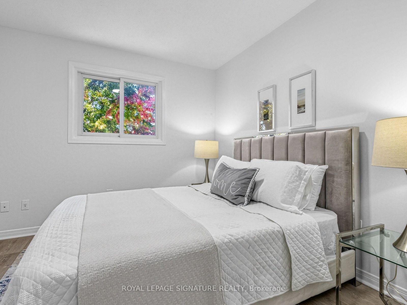 Photo 24 of 12 Strathmore Drive, Markham, Raymerville — HOMEH
