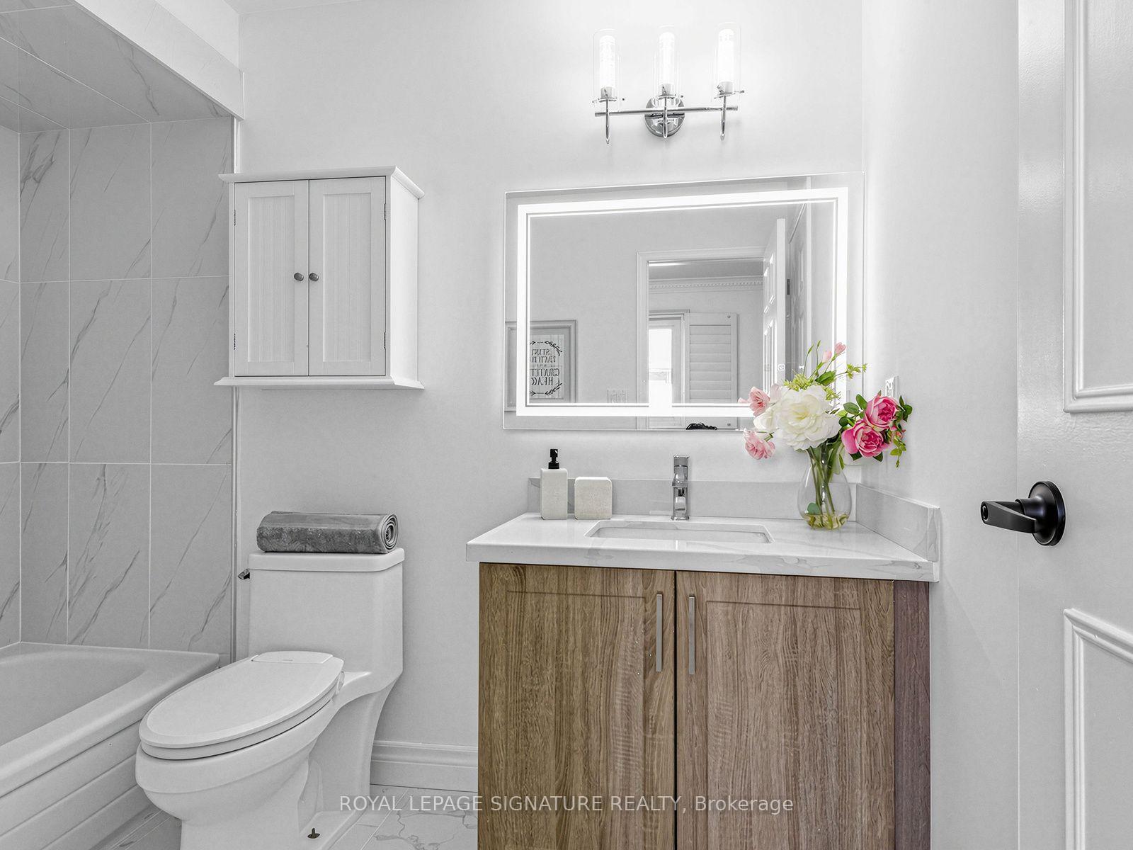 Photo 26 of 12 Strathmore Drive, Markham, Raymerville — HOMEH