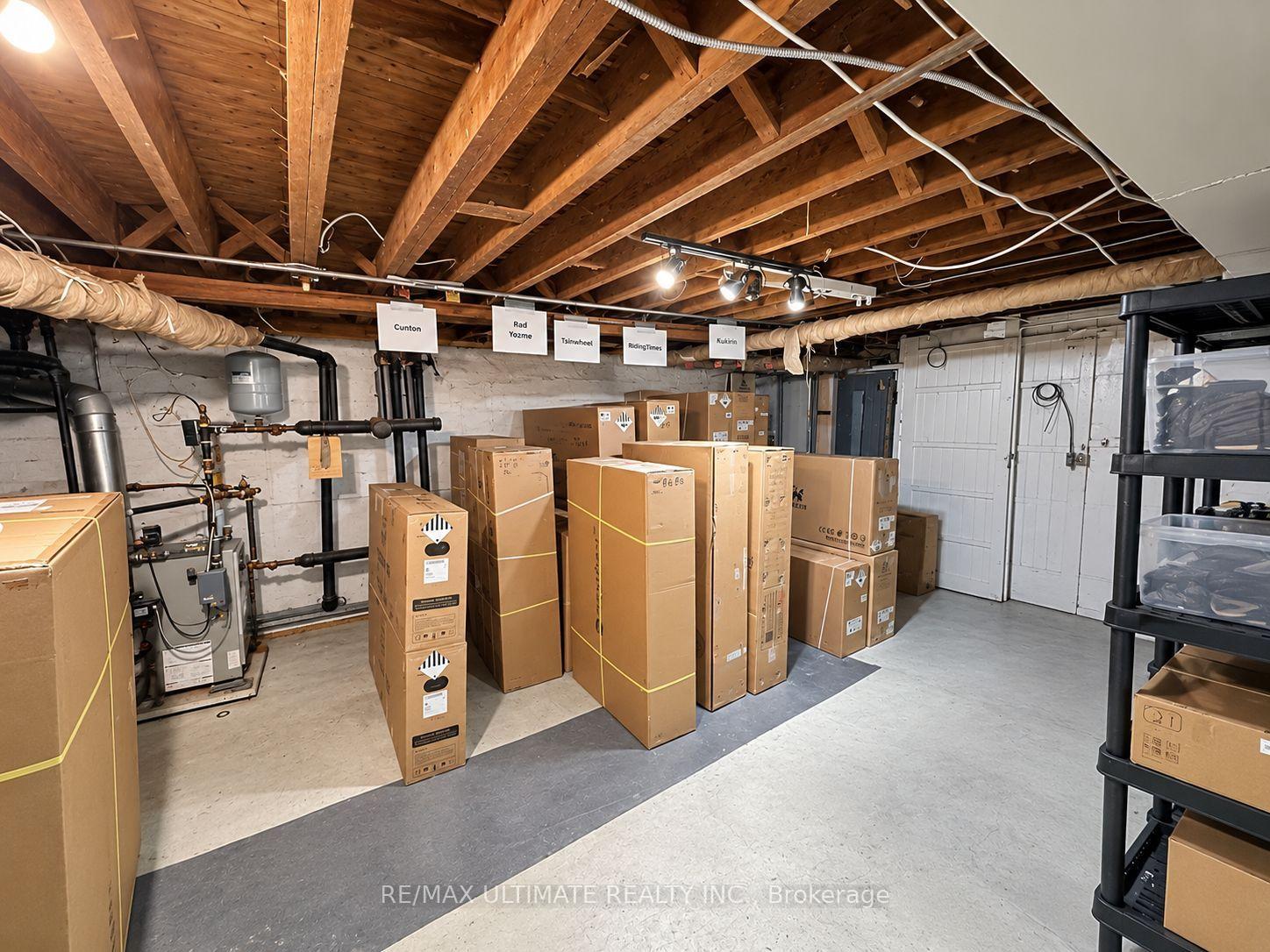 Photo 8 of 812 St Clair Avenue W, Toronto, Oakwood Village — HOMEH