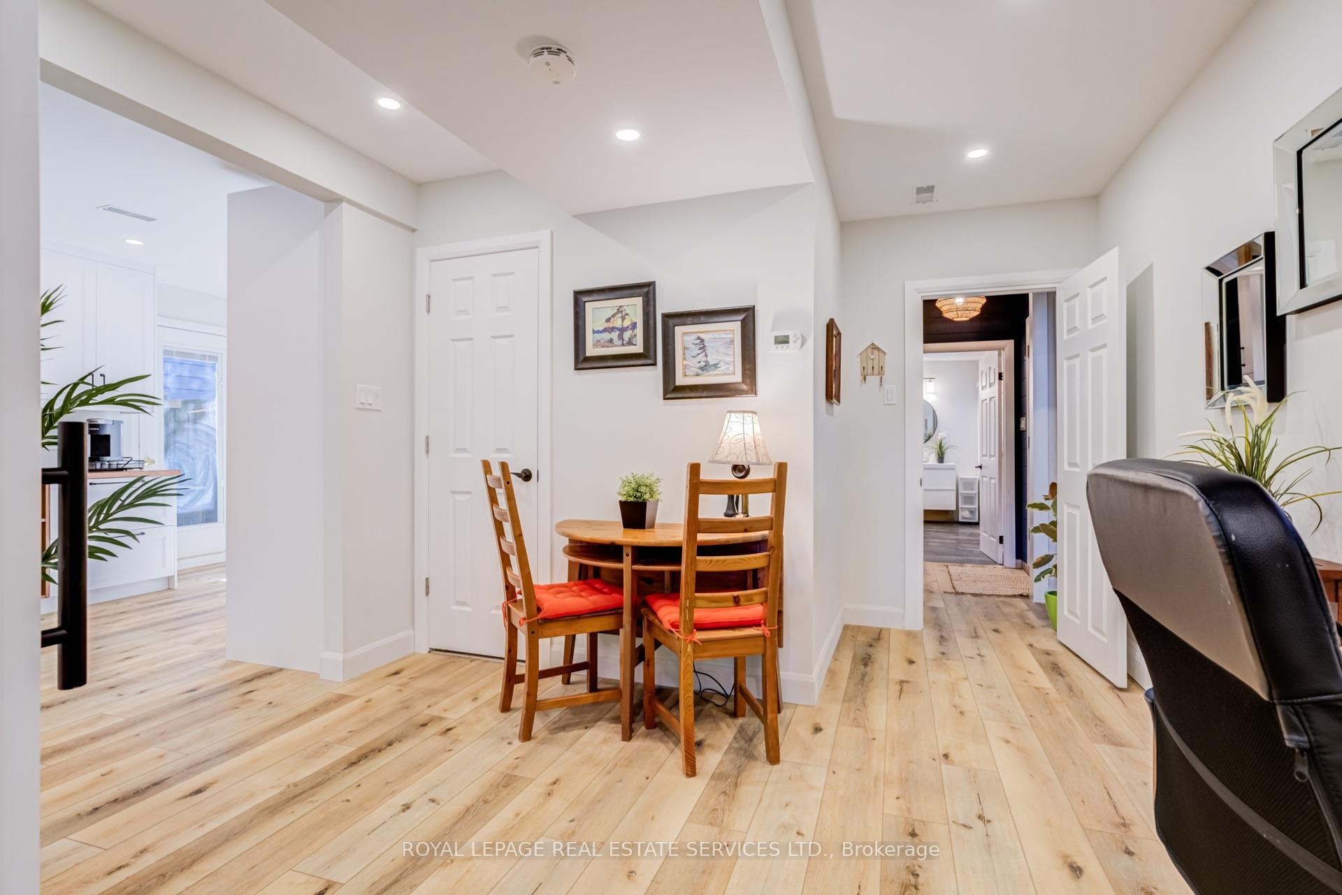 Photo 35 of 3052 Seneca Drive, Oakville, Bronte — HOMEH