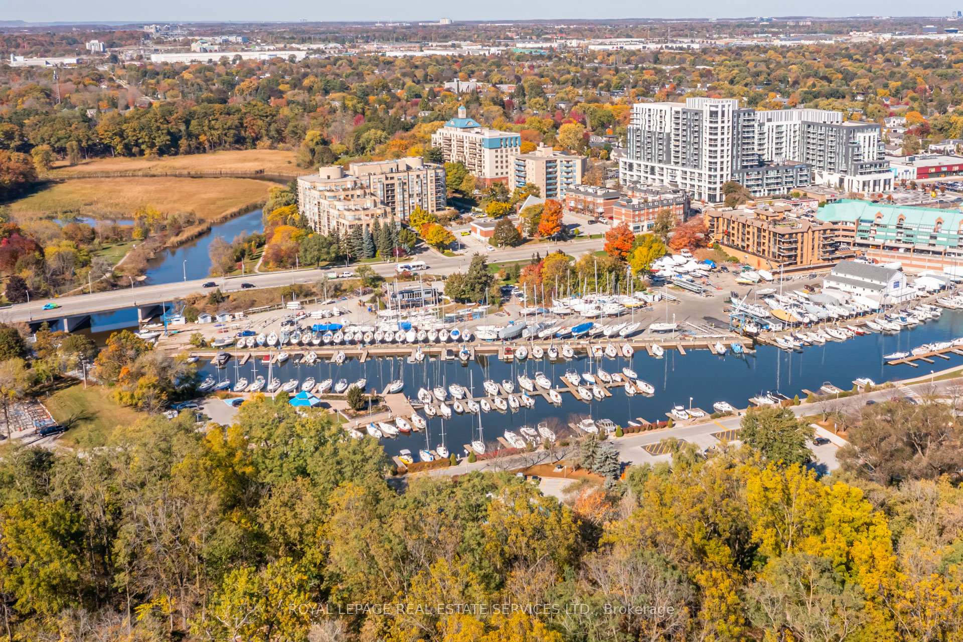 Photo 49 of 3052 Seneca Drive, Oakville, Bronte — HOMEH