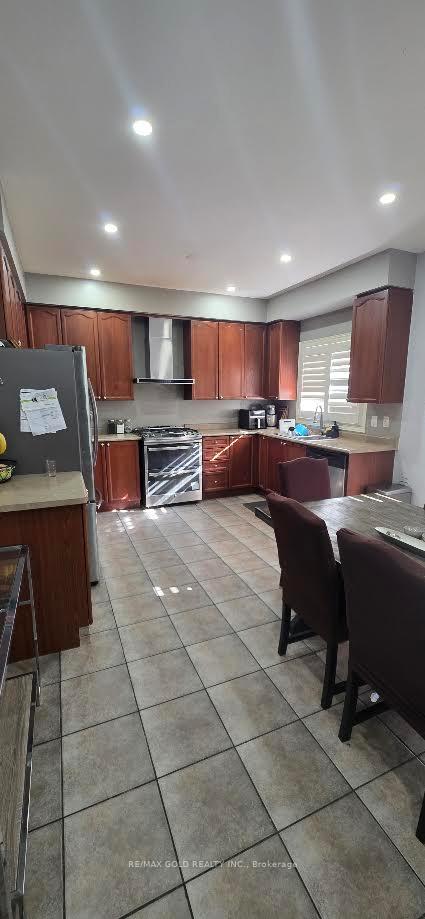 Photo 3 of 1202 Costigen Road, Milton, Clarke — HOMEH