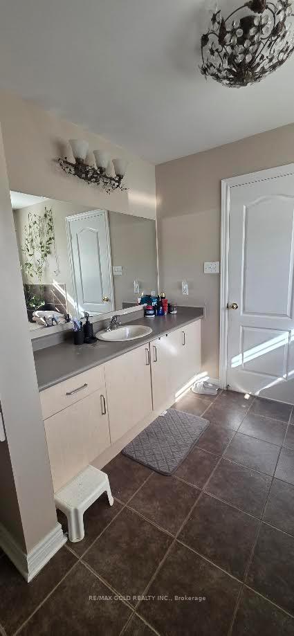 Photo 9 of 1202 Costigen Road, Milton, Clarke — HOMEH