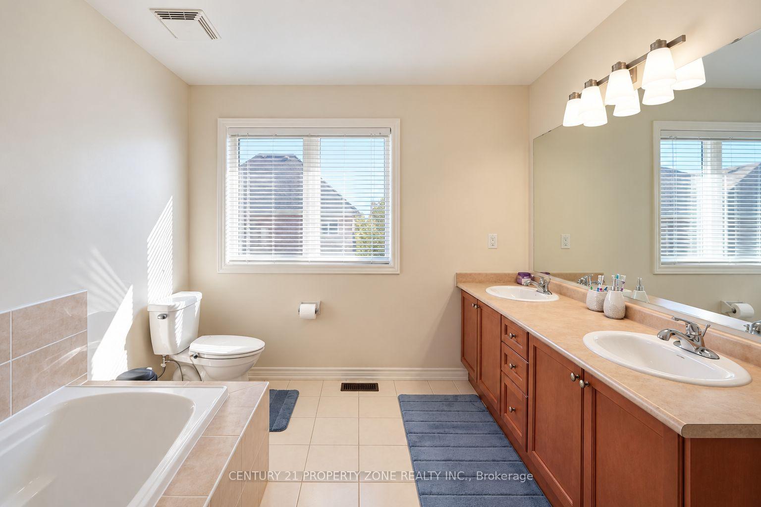 Photo 24 of 27 Sliprock Crescent, Brampton, Credit Valley — HOMEH