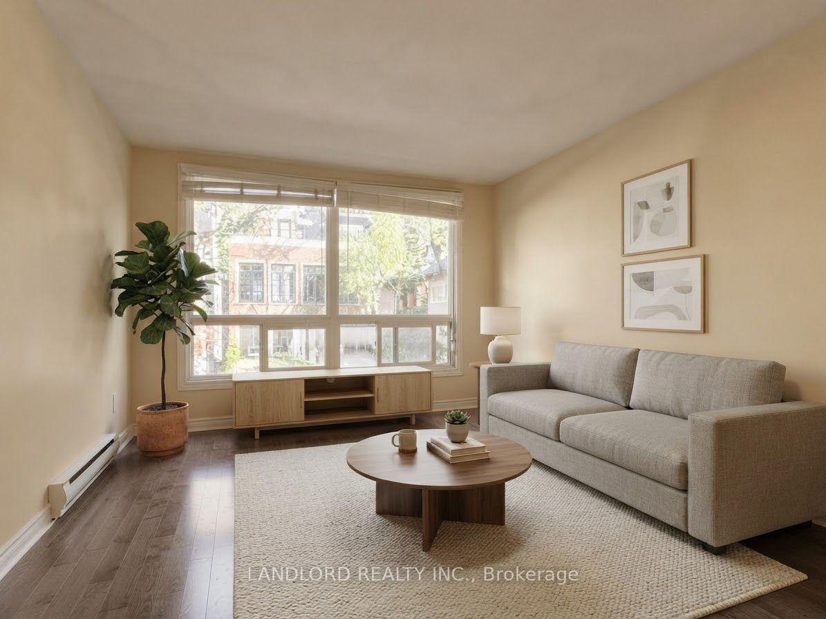 Photo of Unit 201, 176 Howland Avenue