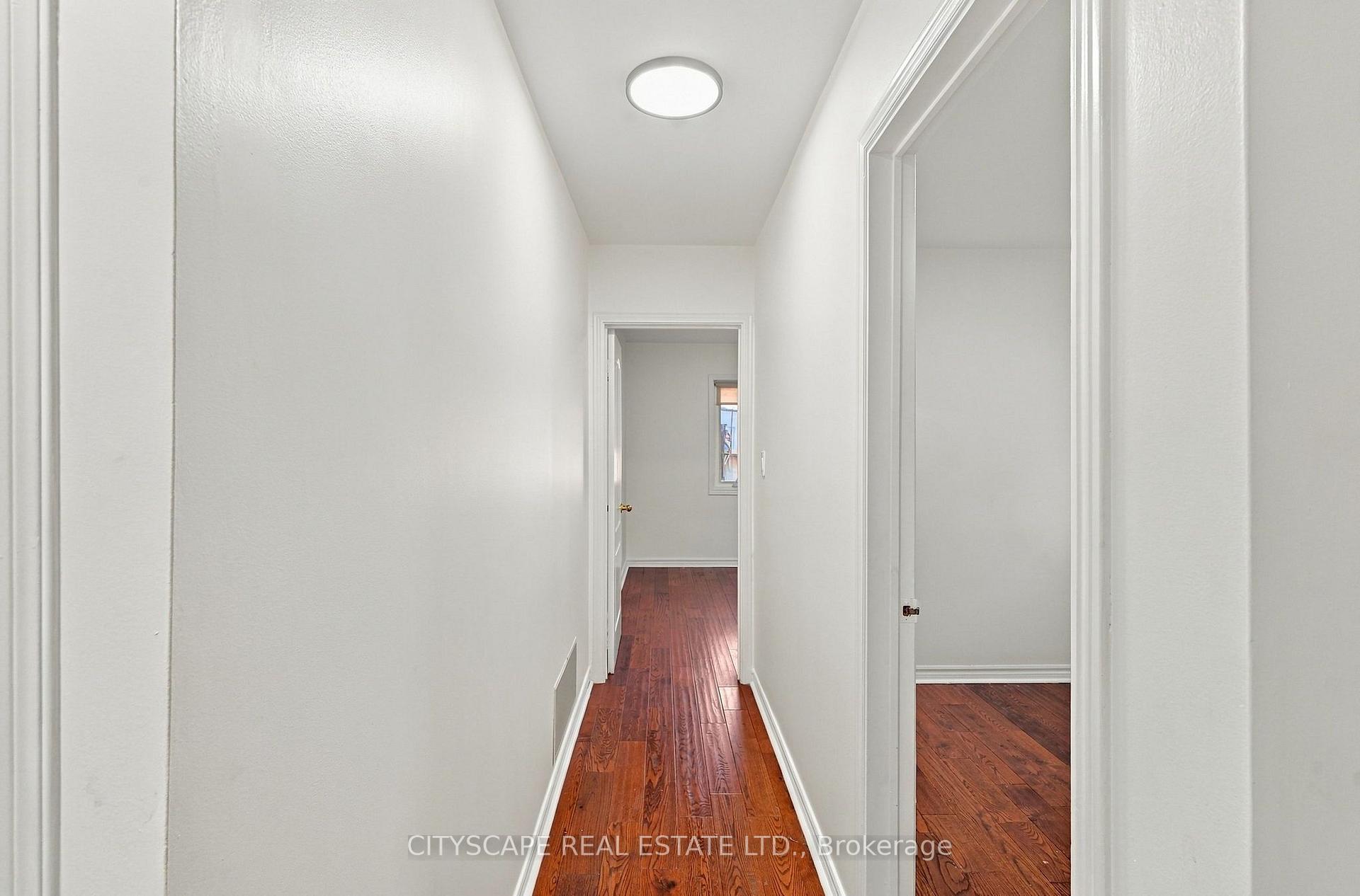 Photo 16 of 57 O'Donnell Avenue, Etobicoke, Mimico — HOMEH