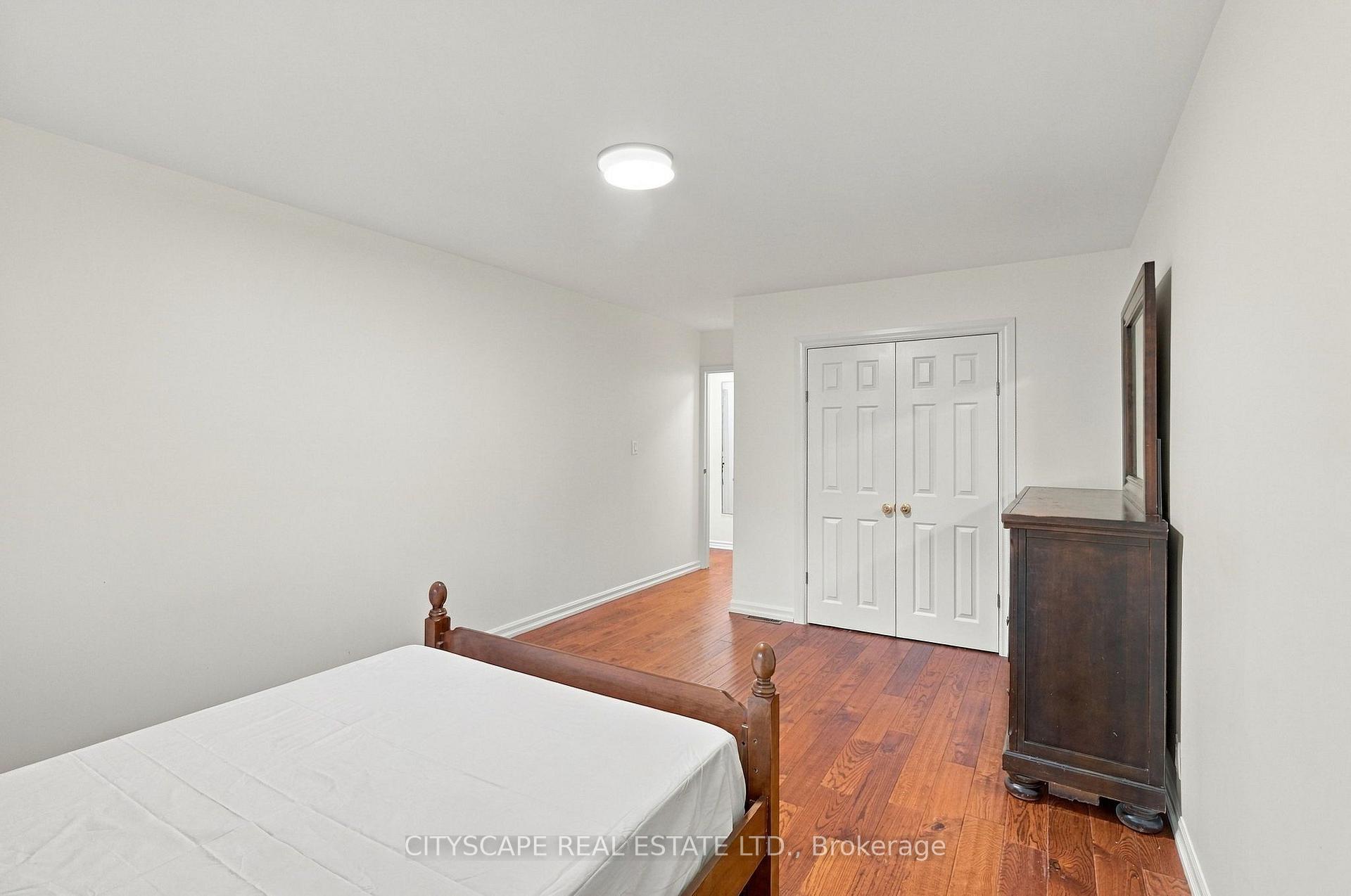 Photo 17 of 57 O'Donnell Avenue, Etobicoke, Mimico — HOMEH