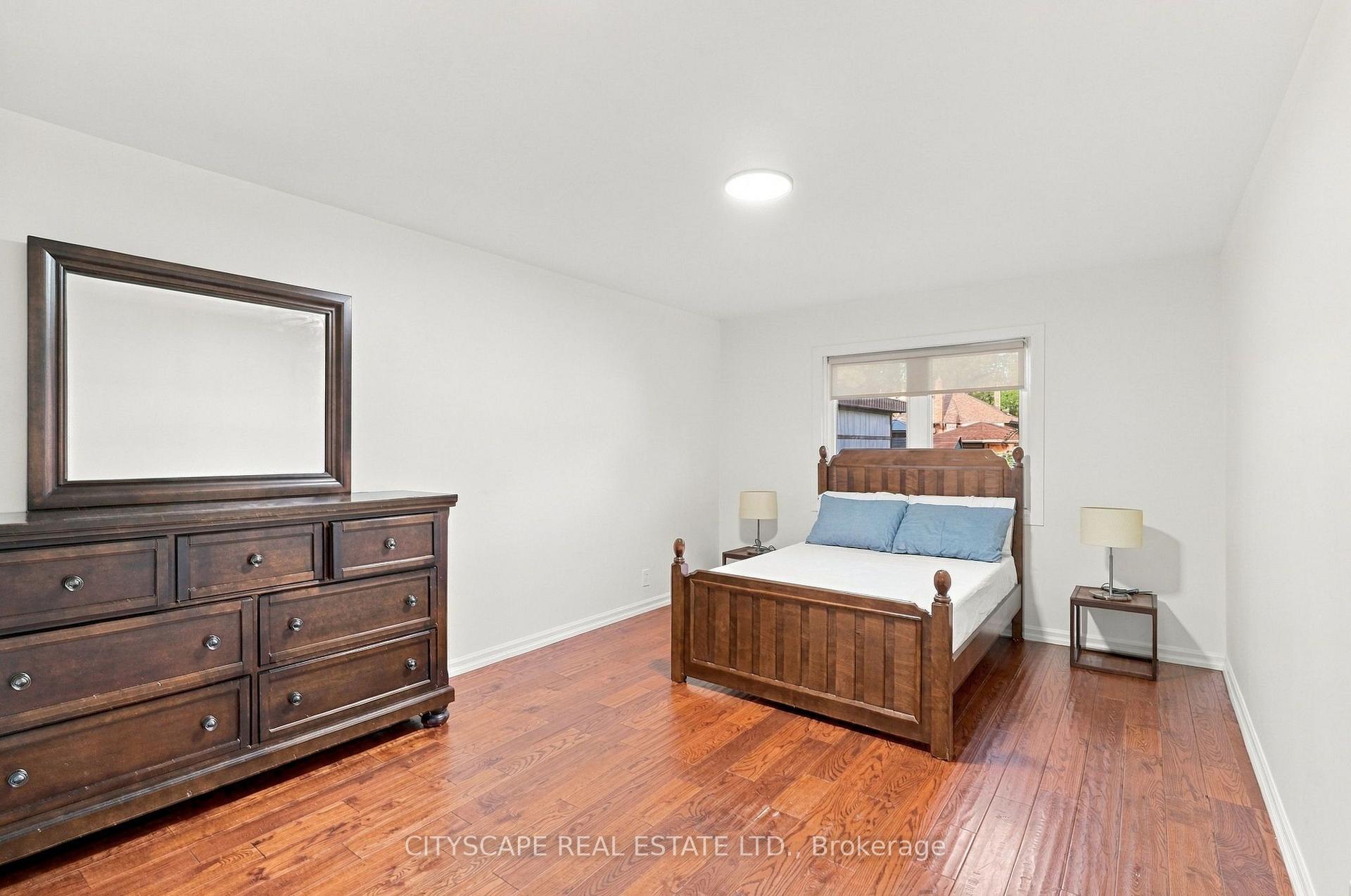 Photo 18 of 57 O'Donnell Avenue, Etobicoke, Mimico — HOMEH