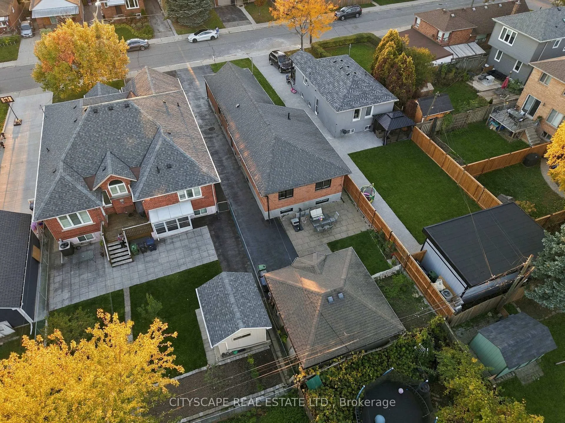 Photo 52 of 57 O'Donnell Avenue, Etobicoke, Mimico — HOMEH