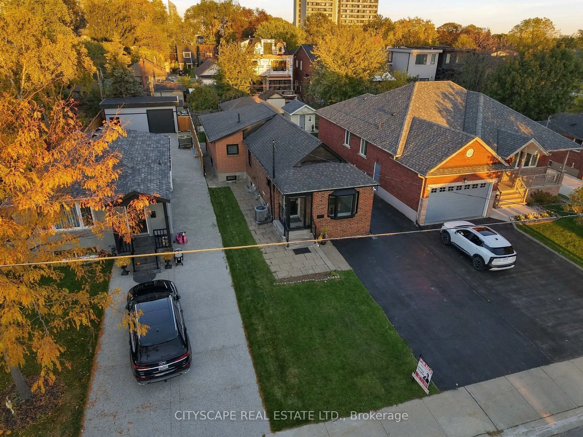 Photo 53 of 57 O'Donnell Avenue, Etobicoke, Mimico — HOMEH