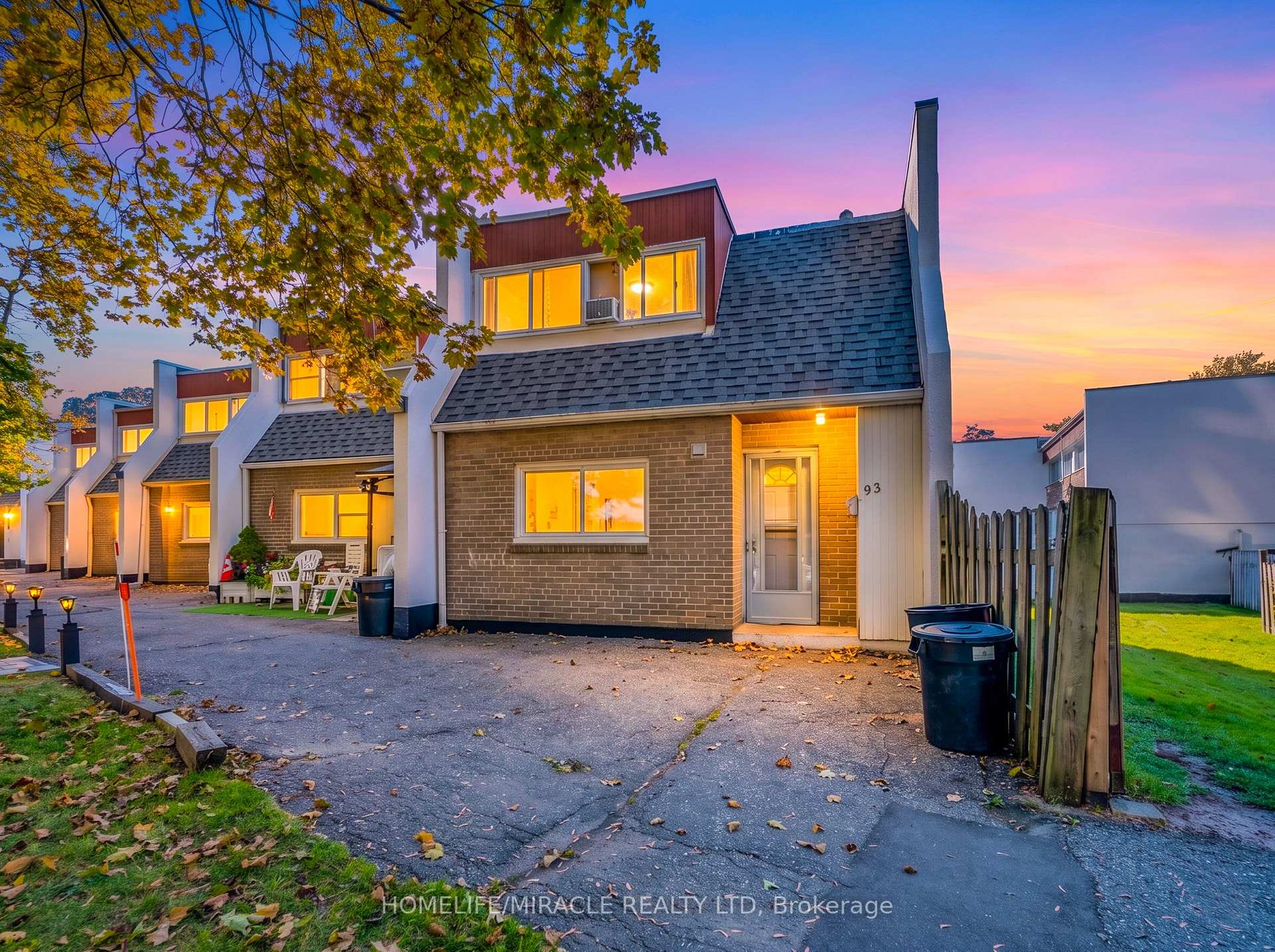 Photo of Unit 93, 2901 Jane Street