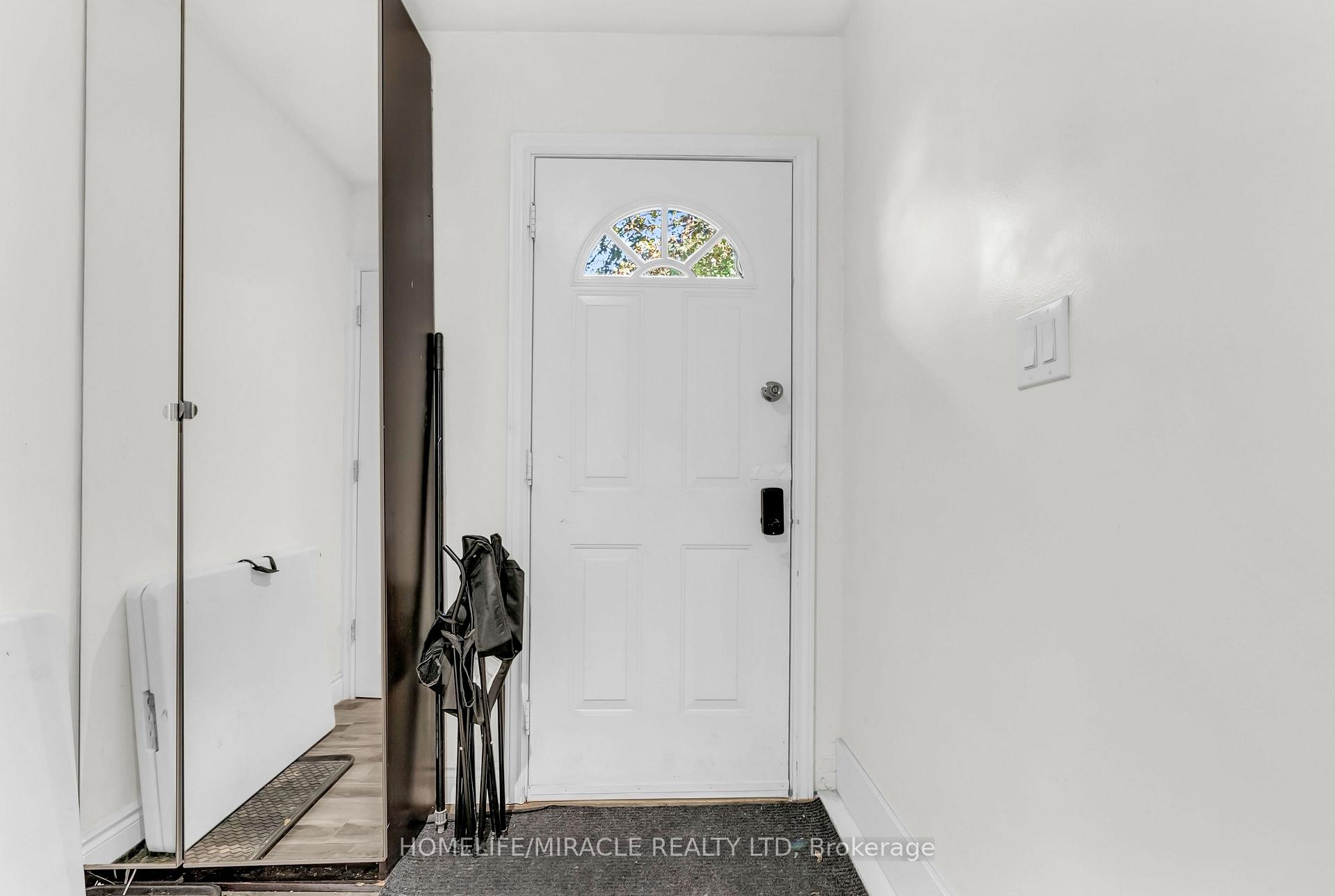 Photo 8 of Unit 93, 2901 Jane Street, North York, Glenfield-Jane Heights — HOMEH