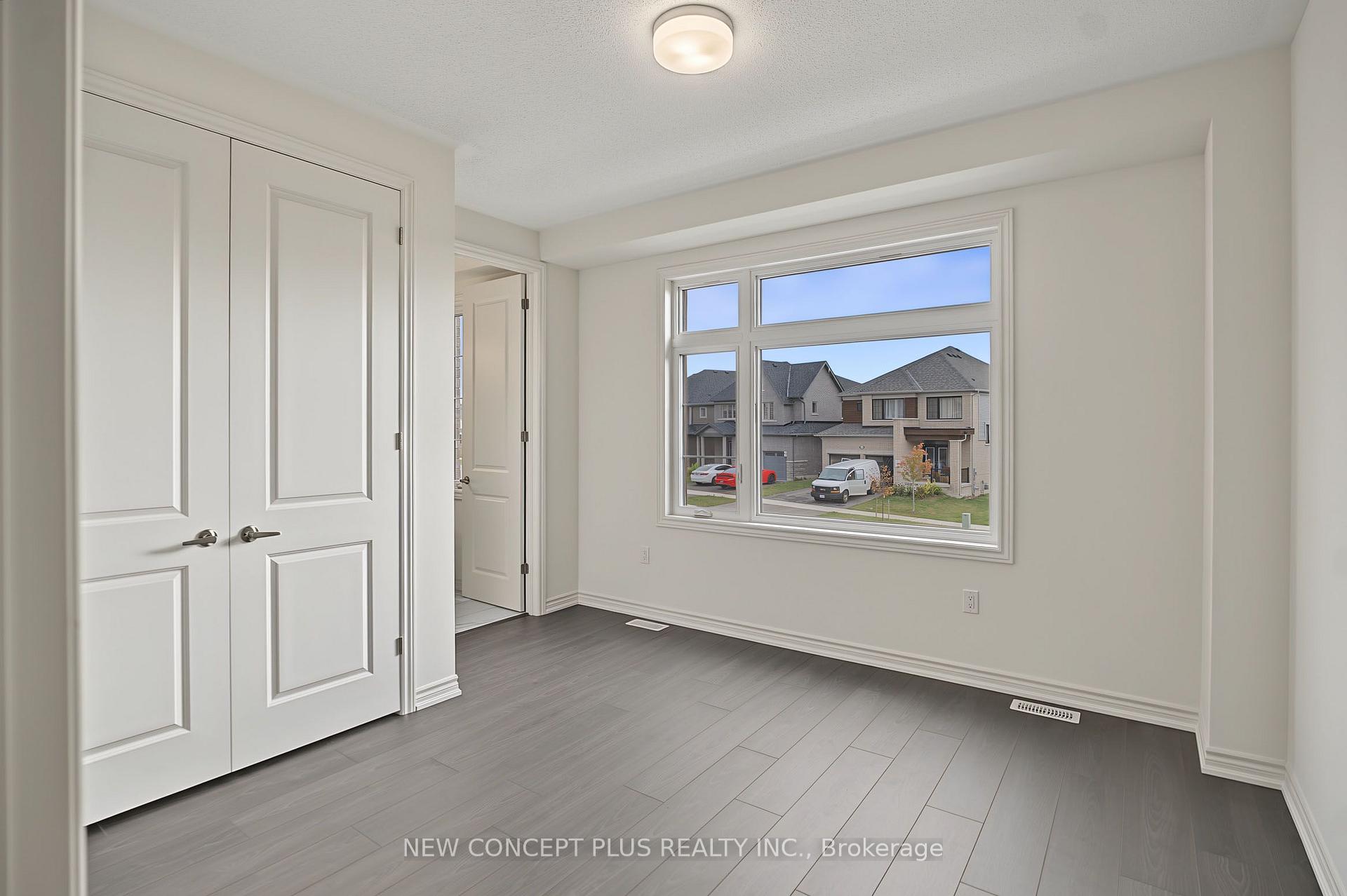 Photo 6 of 997 Trailsview Avenue, Cobourg — HOMEH