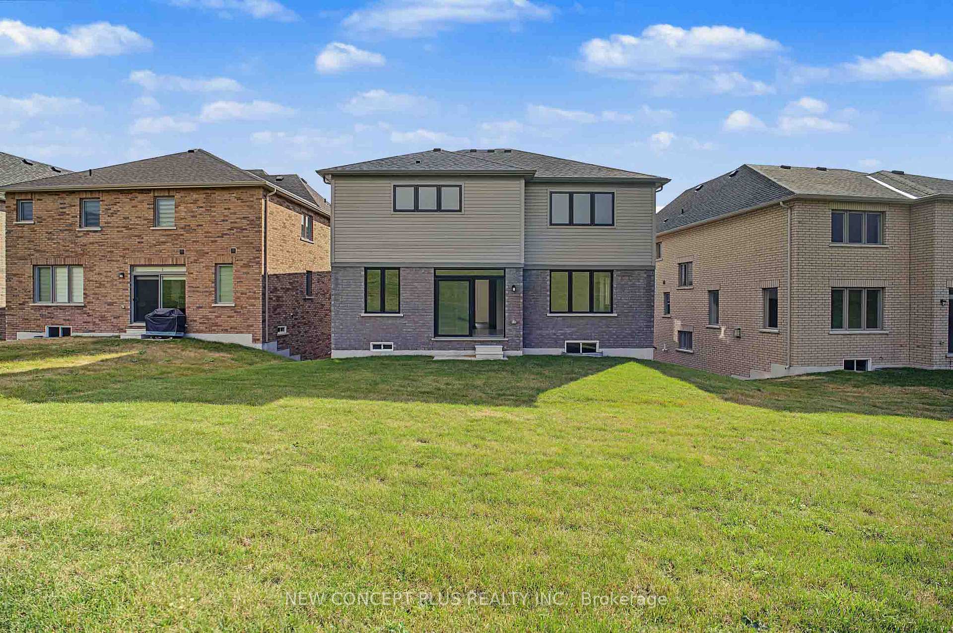 Photo 36 of 997 Trailsview Avenue, Cobourg — HOMEH