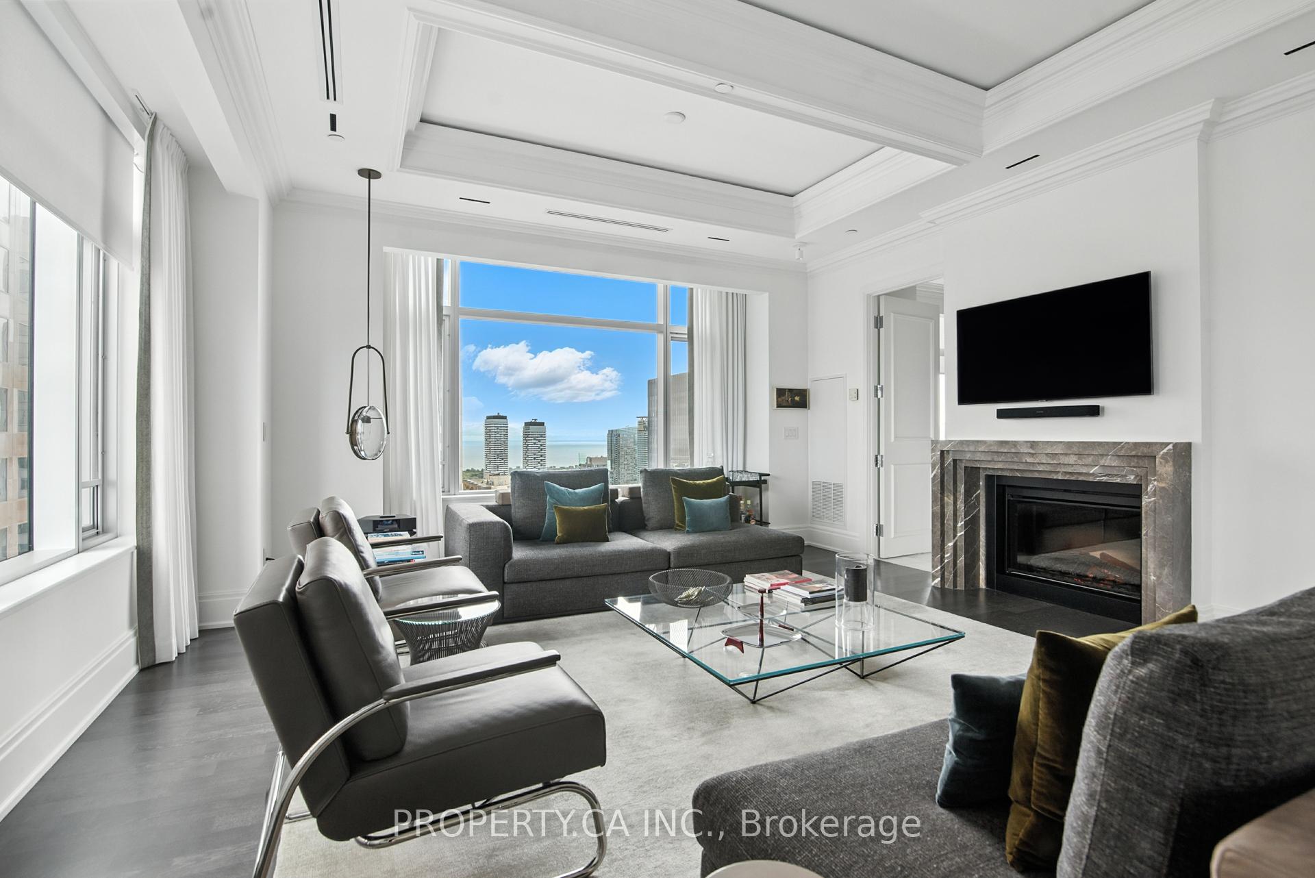 Photo of Unit 5103, 311 Bay Street