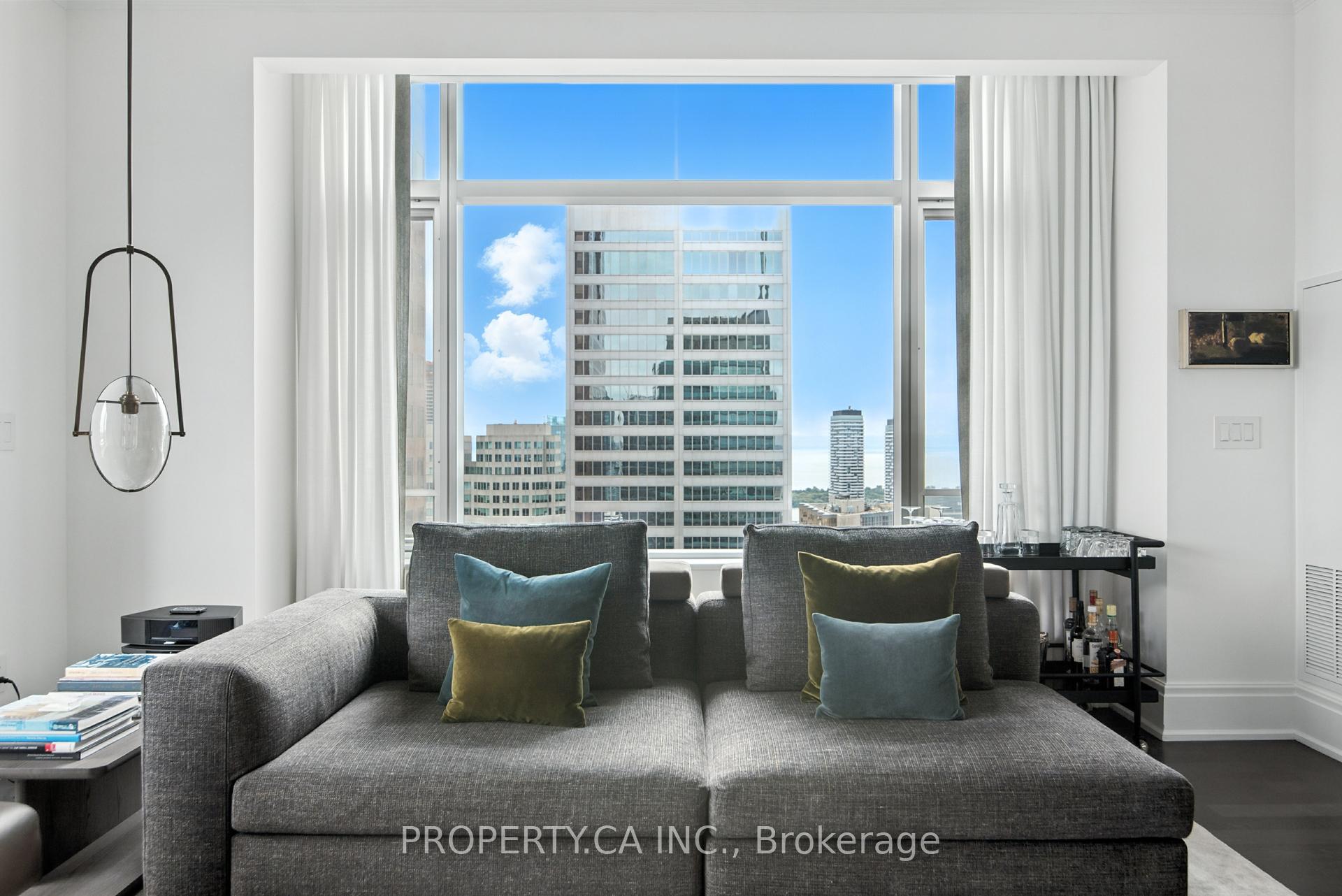 Photo 11 of Unit 5103, 311 Bay Street, Toronto, Bay Street Corridor — HOMEH