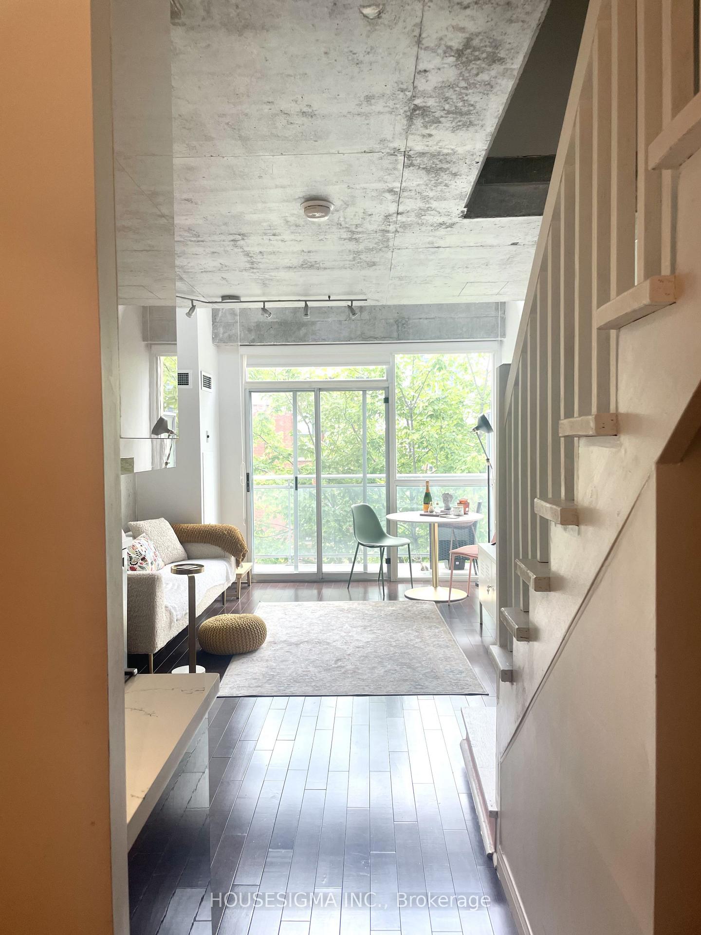 Photo 2 of Unit 513, 954 King Street W, Toronto, Niagara — HOMEH